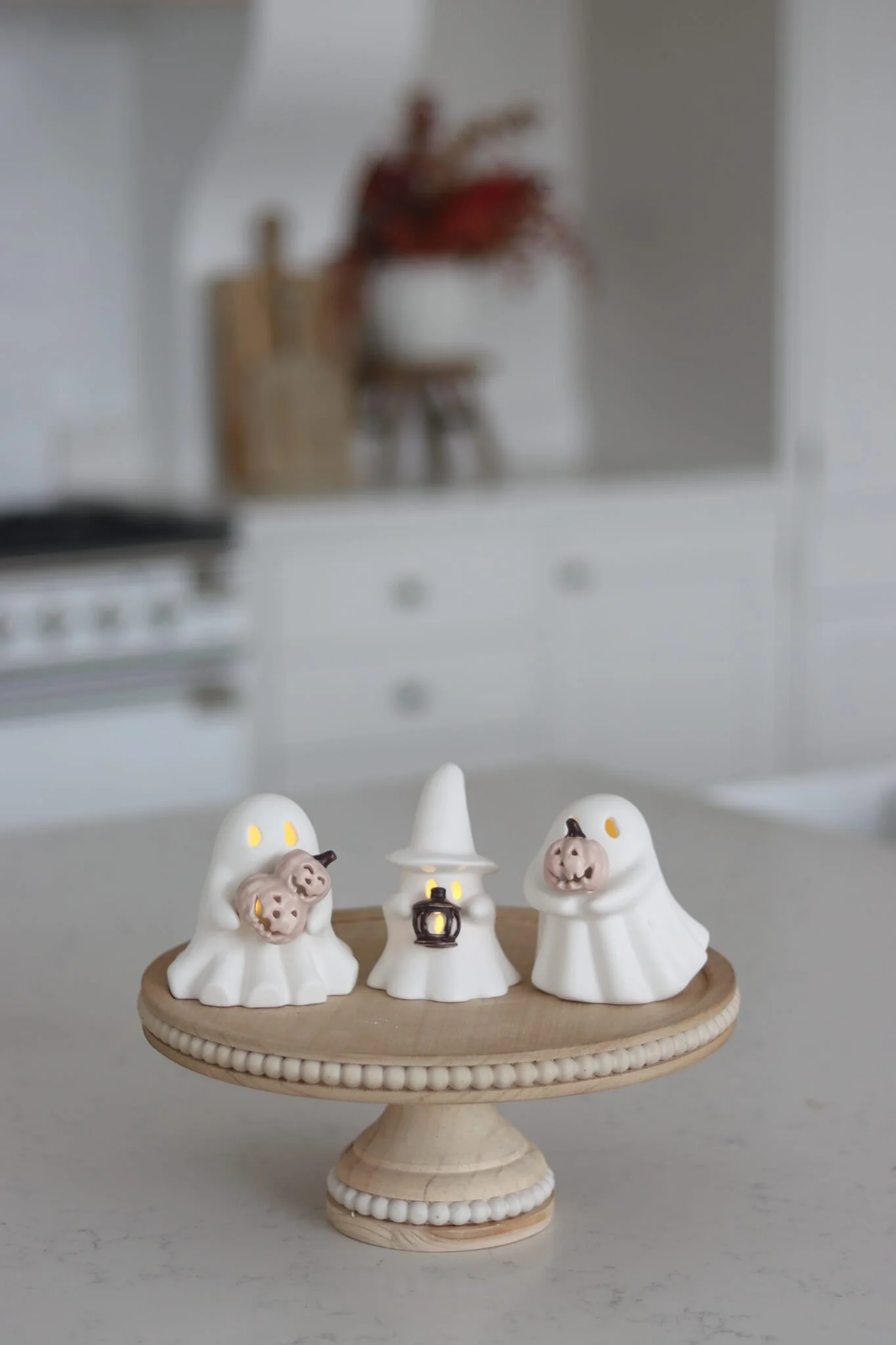 3 Assorted LED Ceramic Ghosts - Image 5