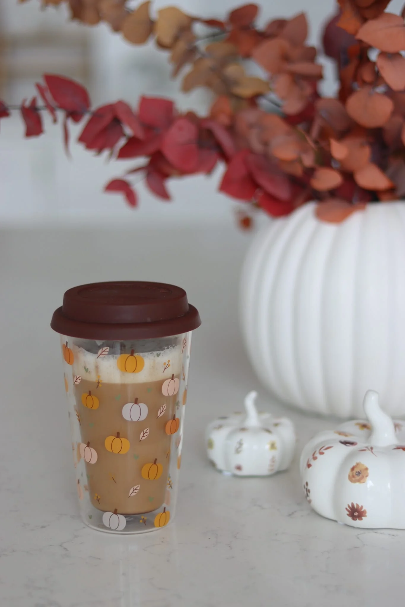 Double Walled Glass Travel Mug – Pumpkin Petal - Image 4