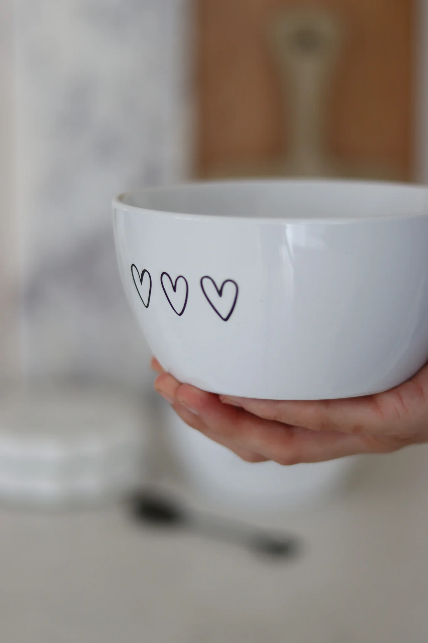 Ceramic Bowl Set – 2 Piece – Black 3 Hearts - Image 3