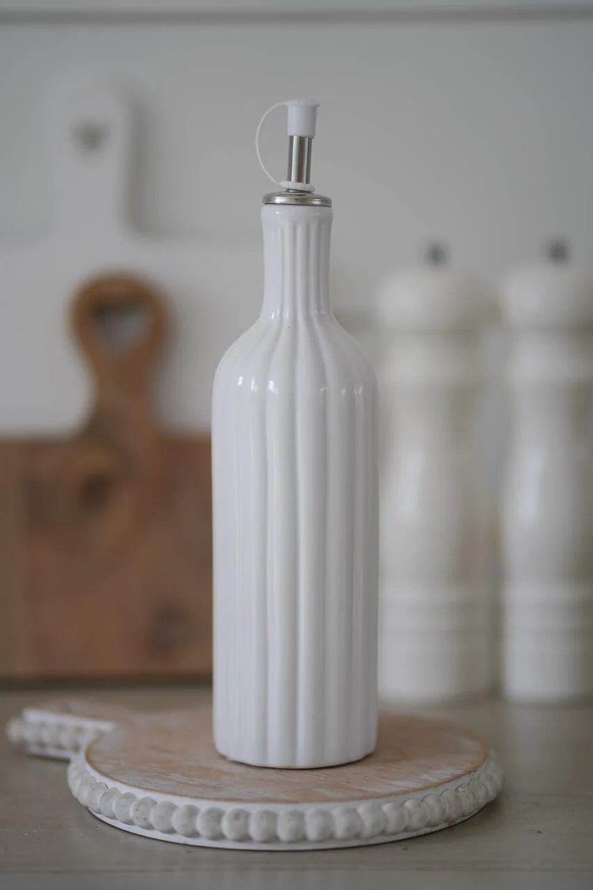 Ribbed Ceramic Oil Bottle - Image 2