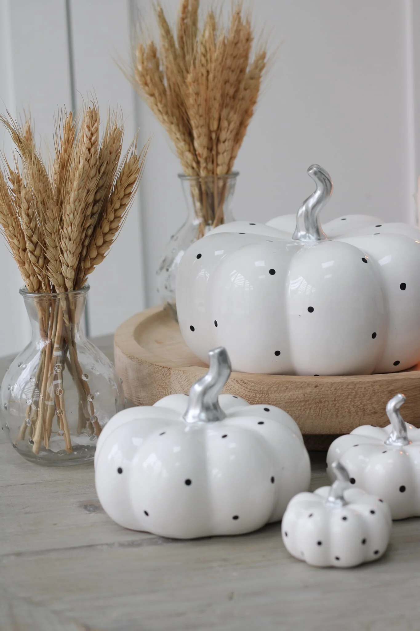 Ceramic Pumpkin White Polka Dot - Large - Image 9