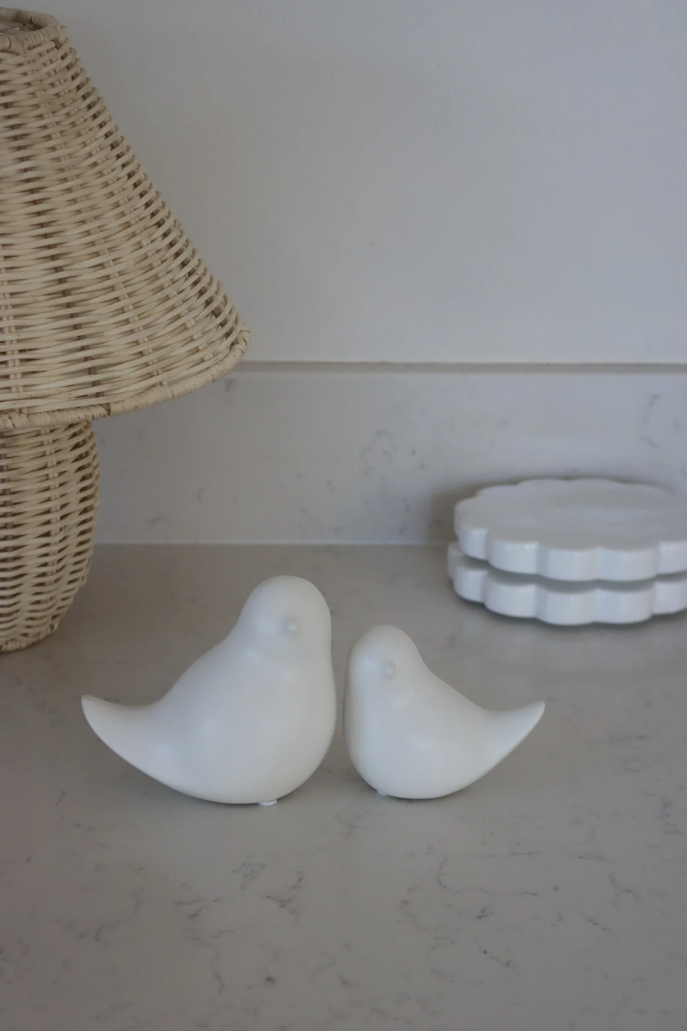 Set of 2 Ceramic Birds - Image 5