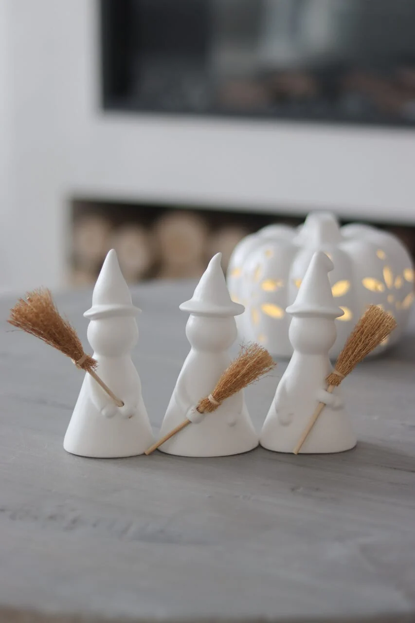 Ceramic Witches - Set of 3 - Image 4