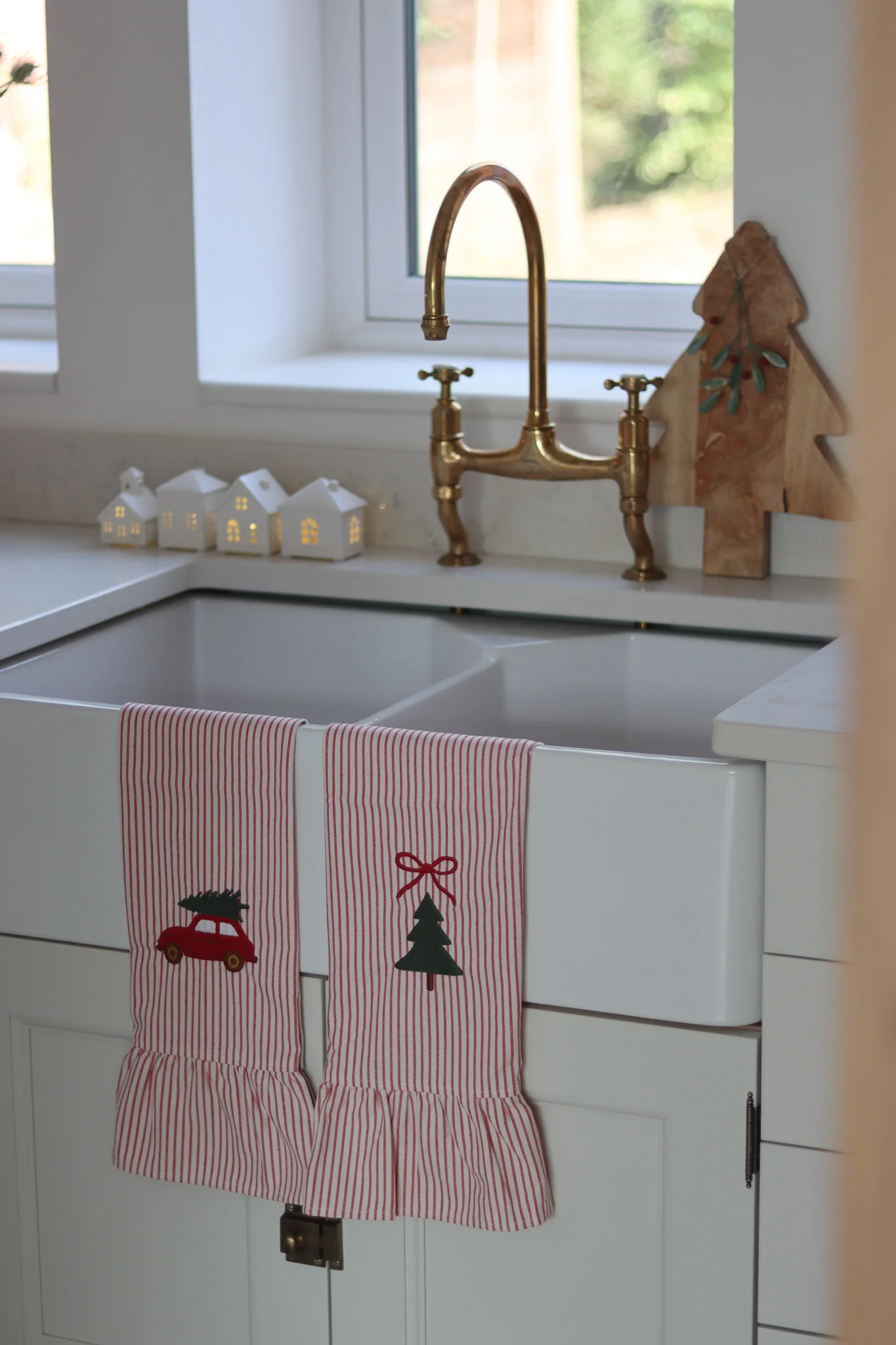 Set of 2 Christmas Tea Towels - Image 4