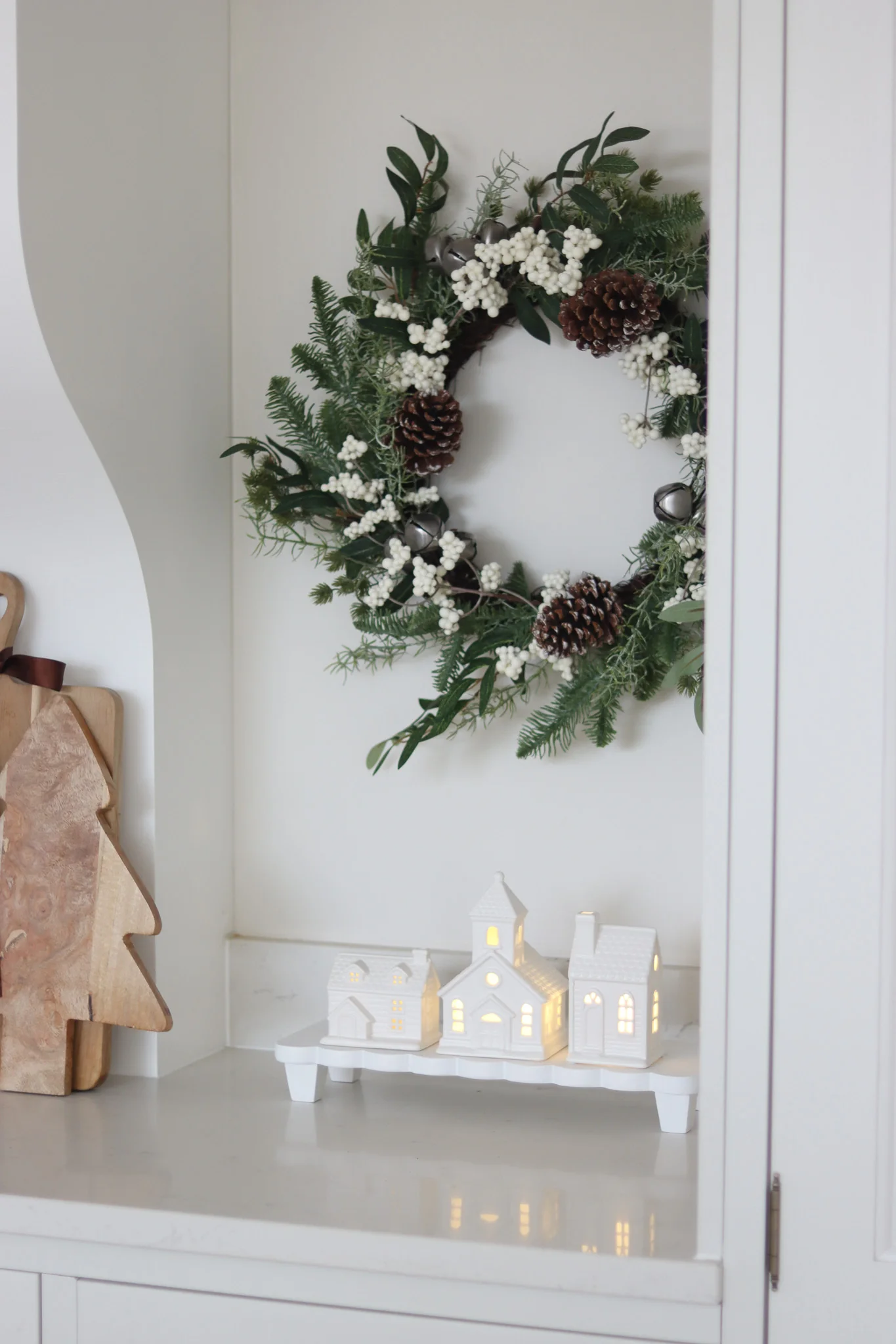 Christmas Wreath - Pine Cone Berry - Image 3