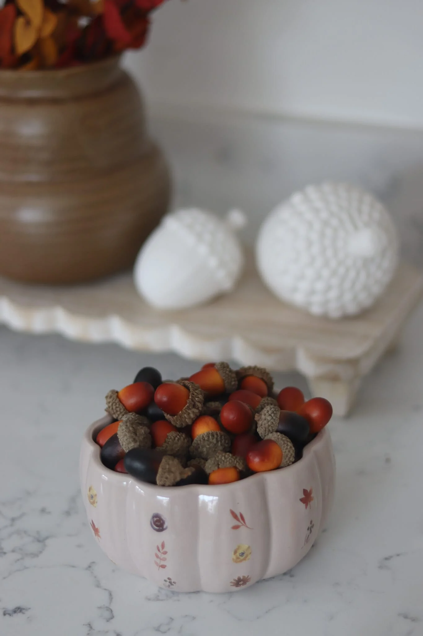 Decorative Acorns - 100pc - Image 3