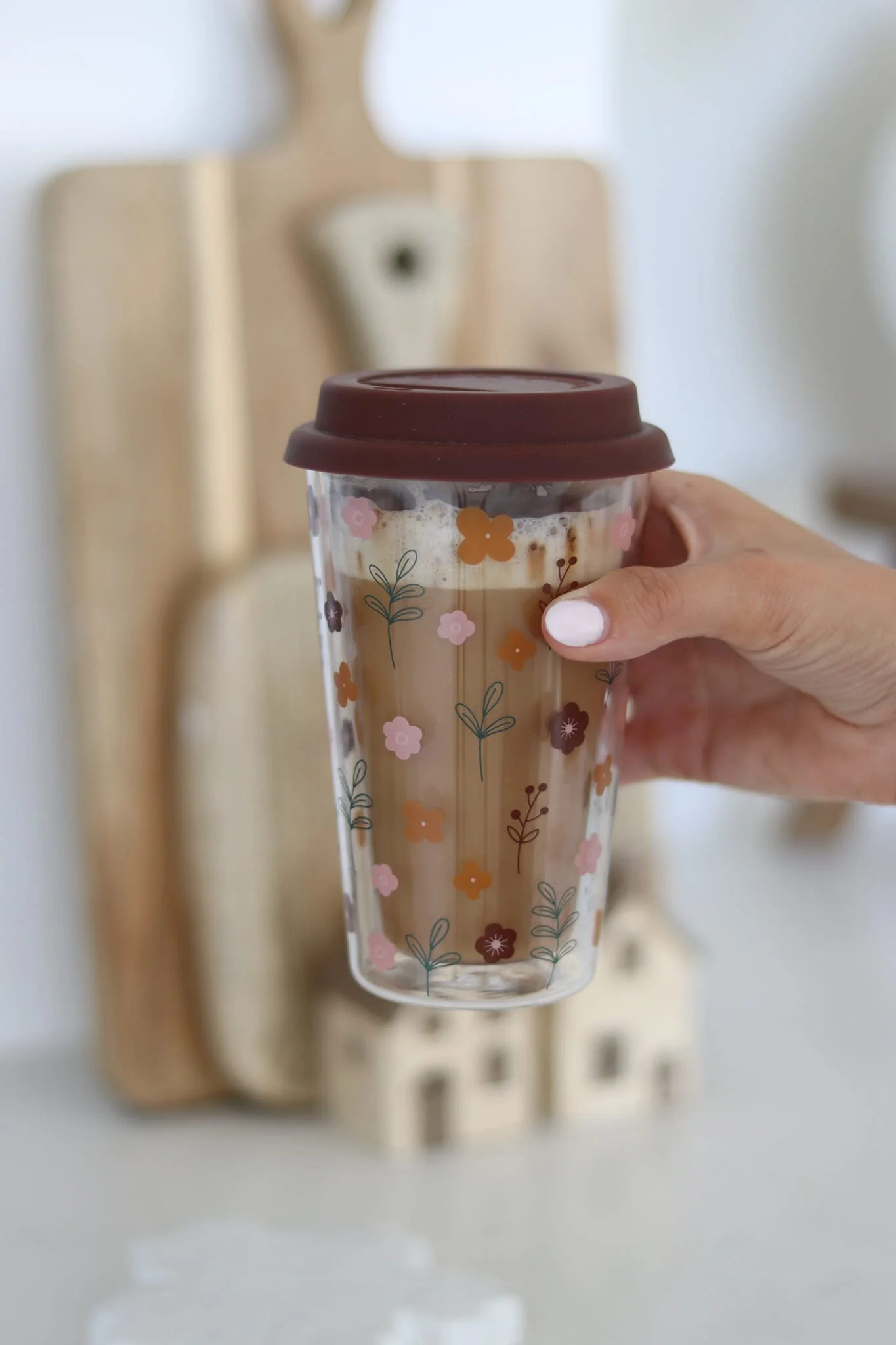 Double Walled Glass Travel Mug – Cosy Bloom - Image 2