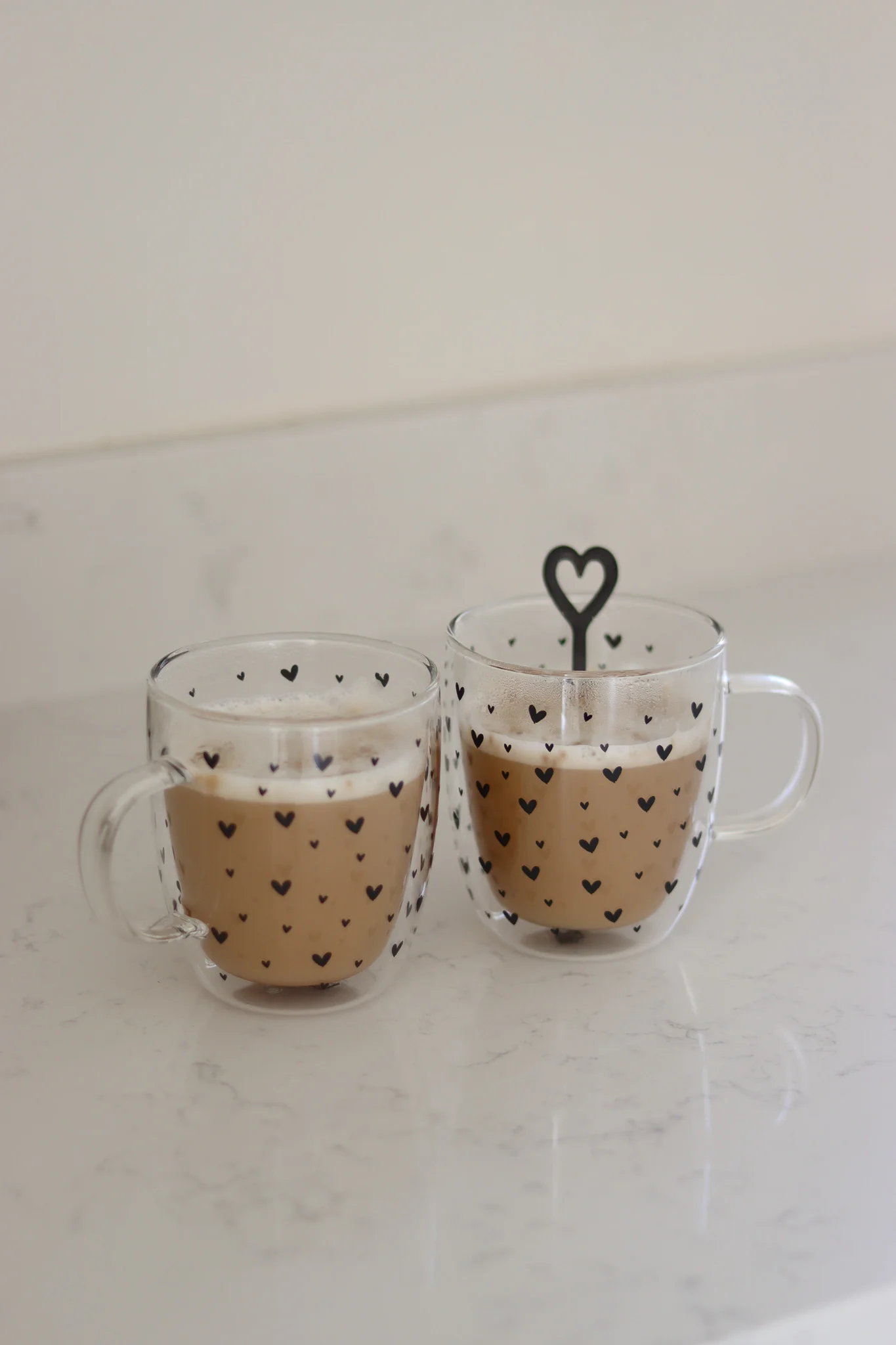 Double Walled Glass Mug Set ā 2 Piece ā Small Multi Heart Black