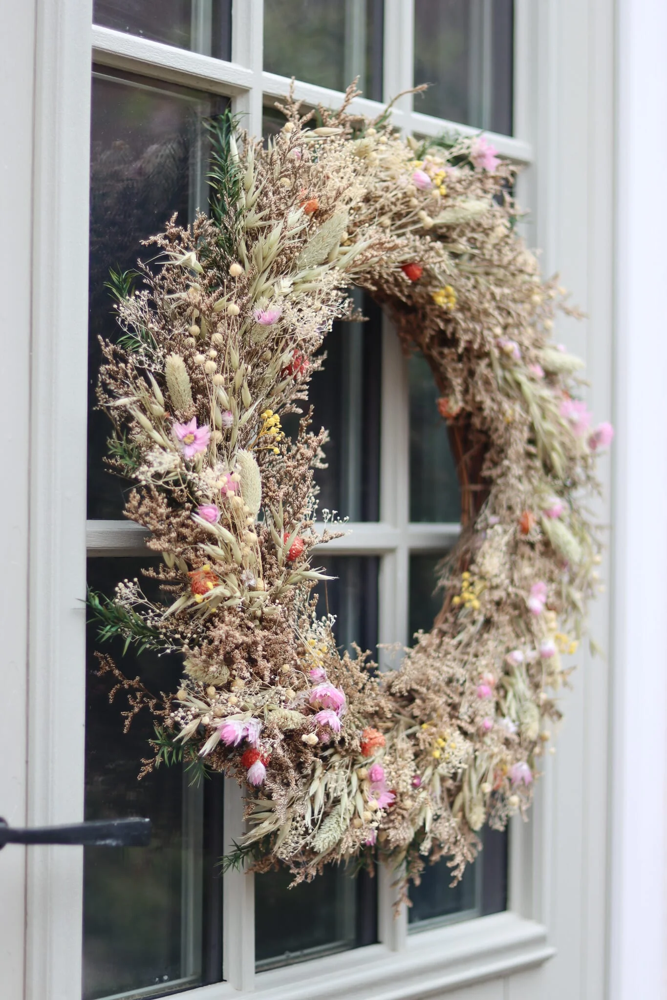 Dried Wreath - Natural