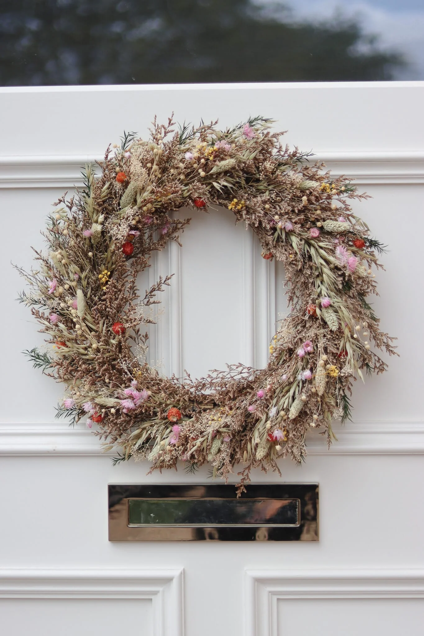 Dried Wreath - Natural - Image 2