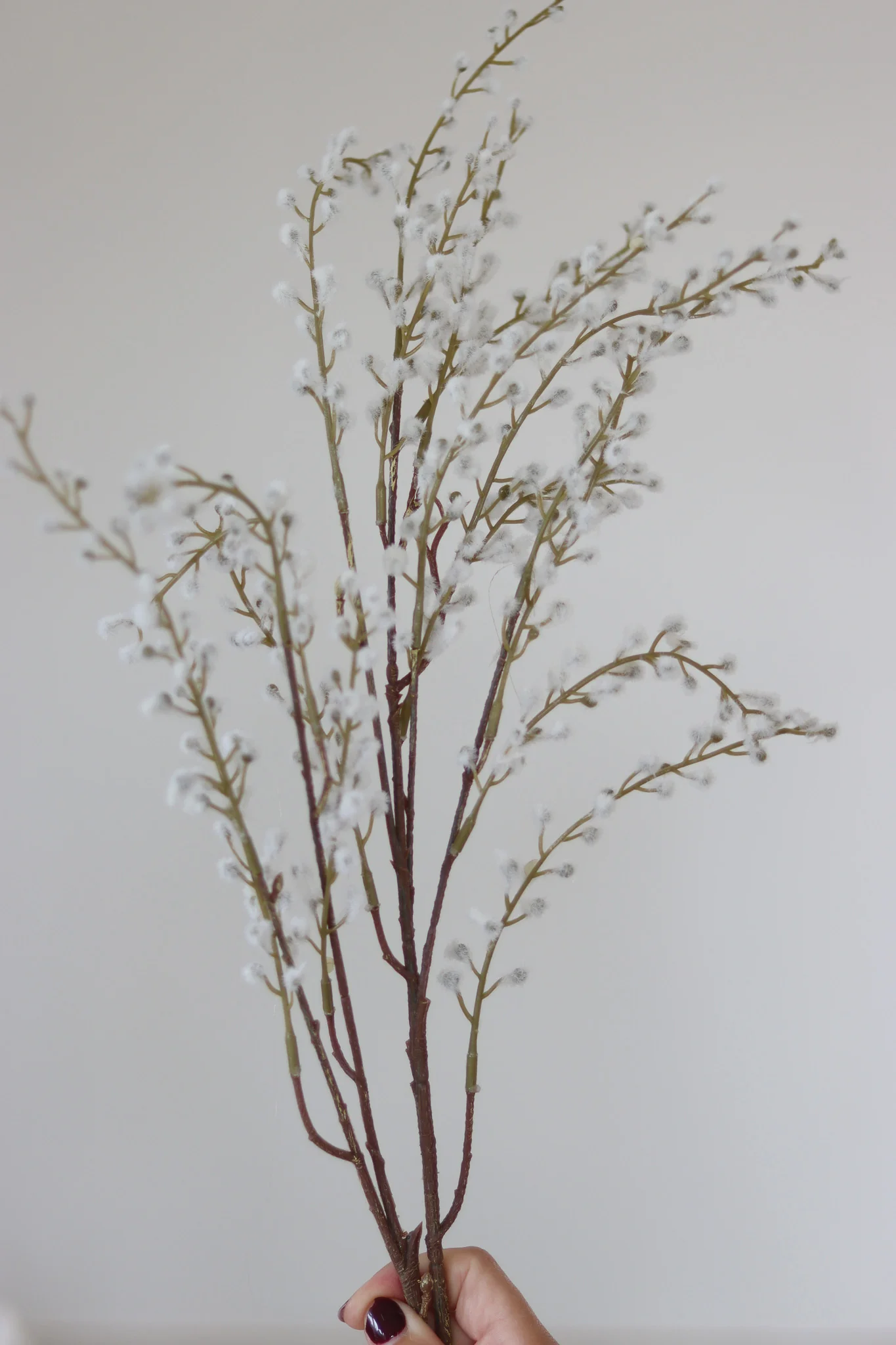 Faux Flowers - White Willow Spray - Image 6