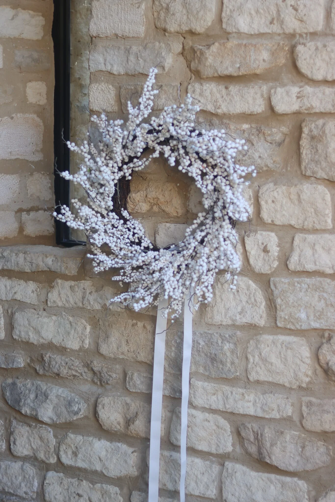 Christmas Wreath -  White Winter Berries Cluster - Image 2