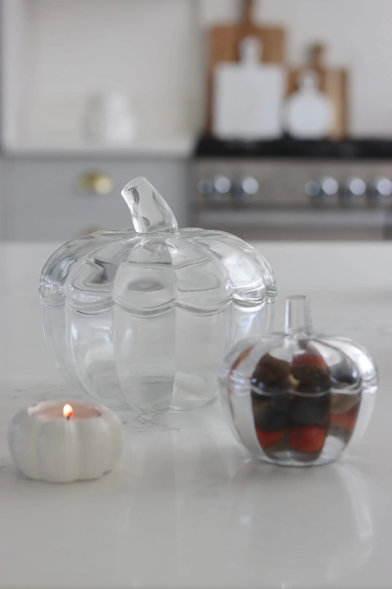 Set of 2 Glass Pumpkin Jars - Image 2
