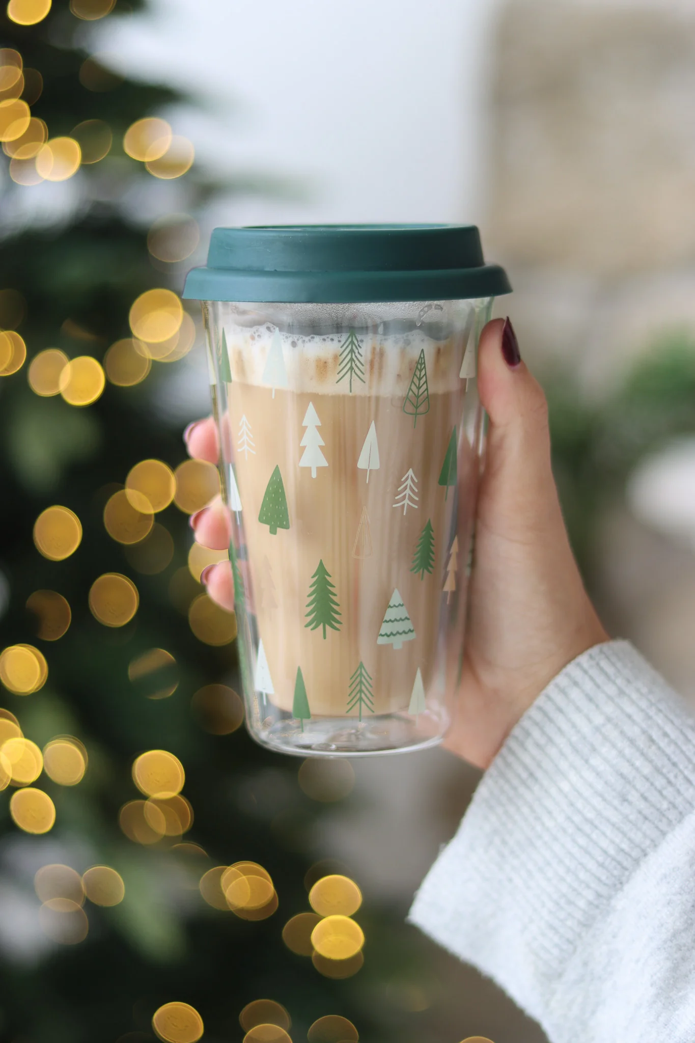 Double Walled Glass Travel Mug – Xmas Trees