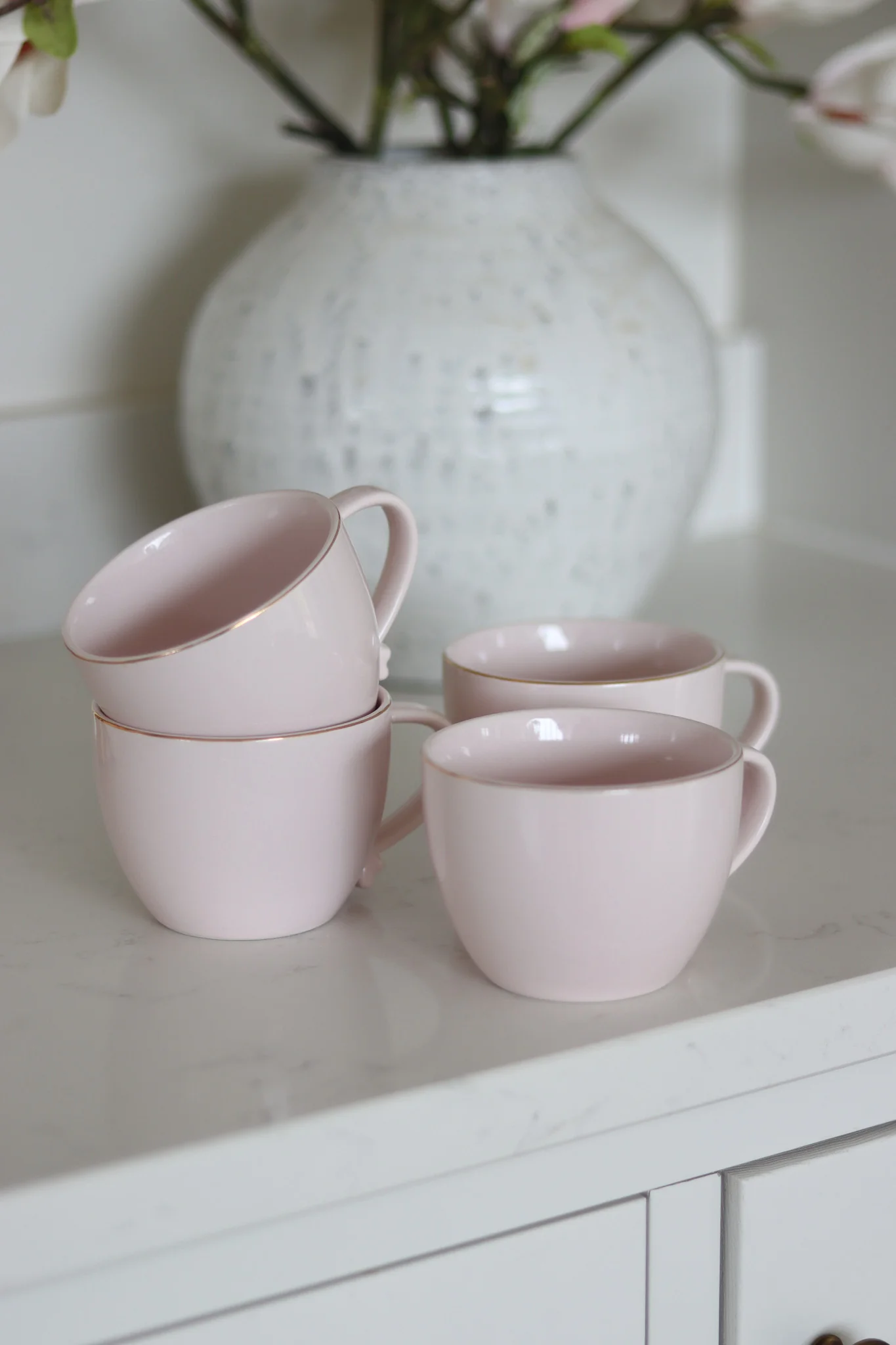Heart Handled Ceramic Mug Set – 4 Piece – Pink Gold Trim - Image 2