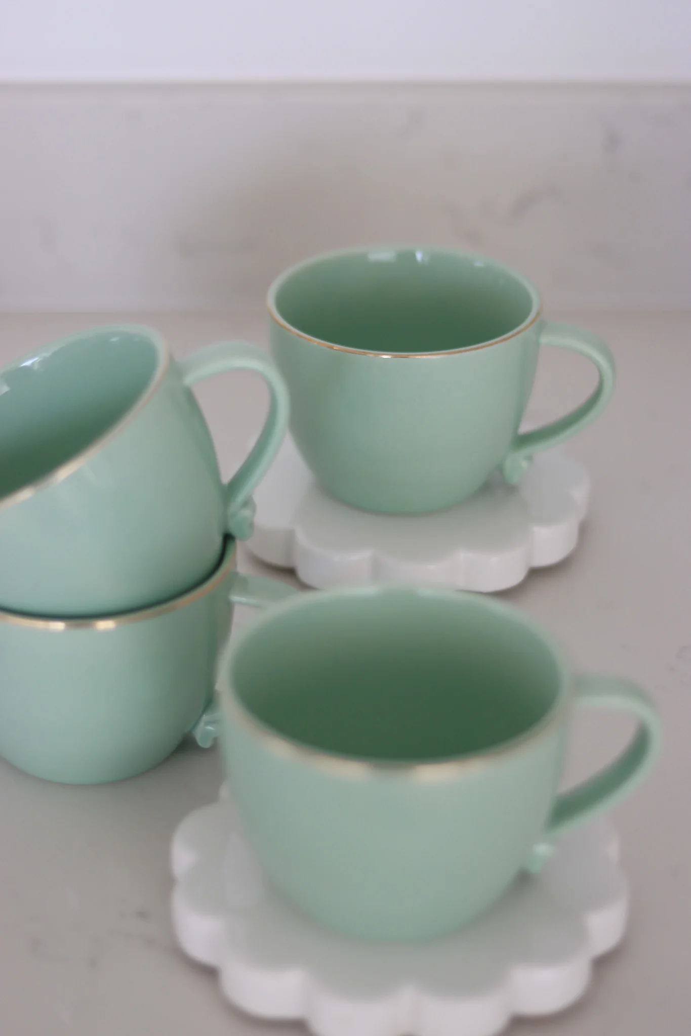 Heart Handled Ceramic Mug - Green Gold Rim - Image 2