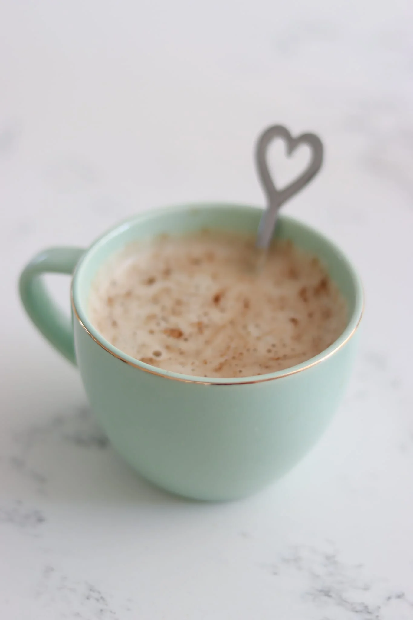 Heart Handled Ceramic Mug - Green Gold Rim - Image 5
