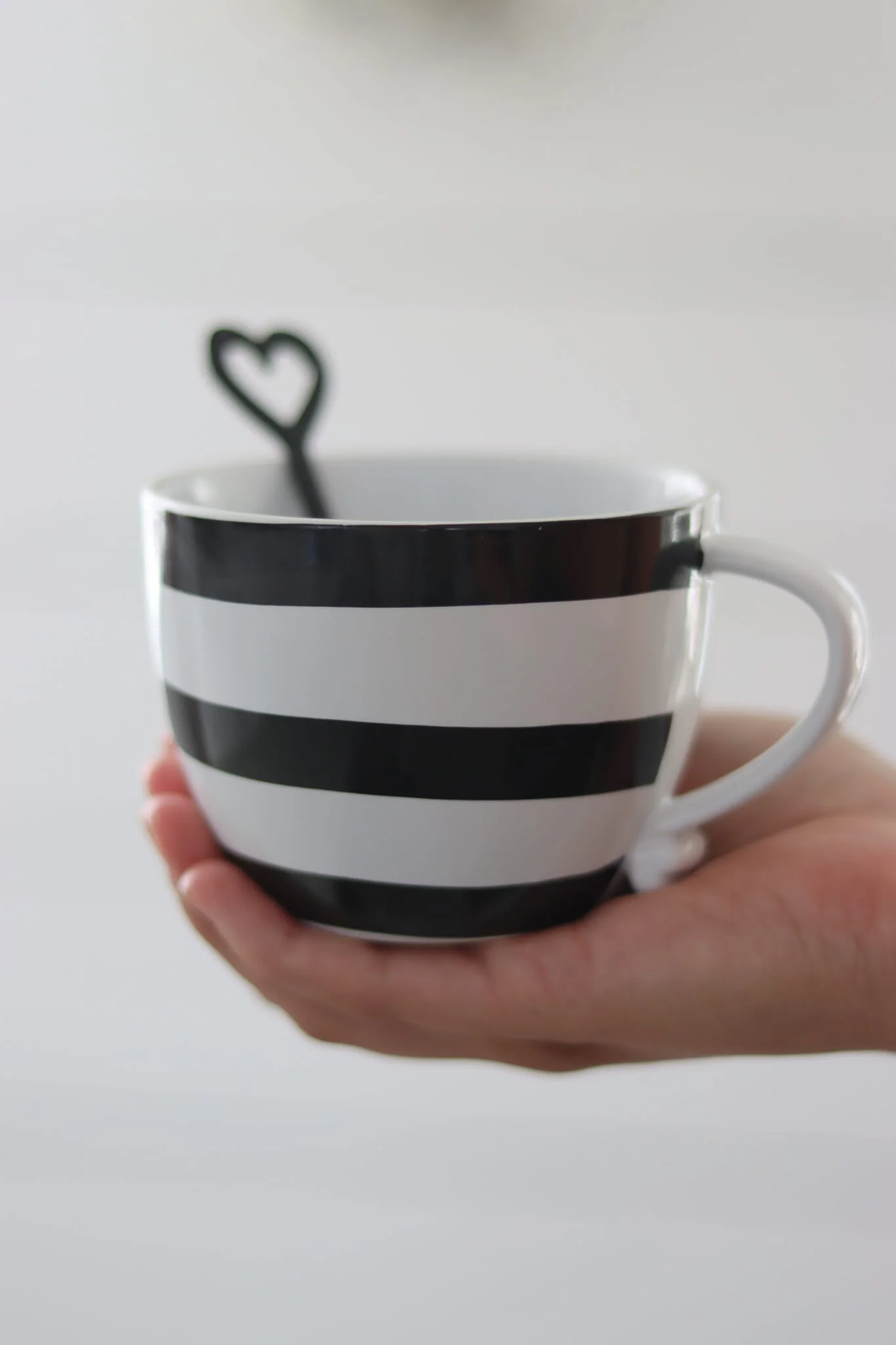 Heart Handled Ceramic Mug - Black Stripes - Image 3