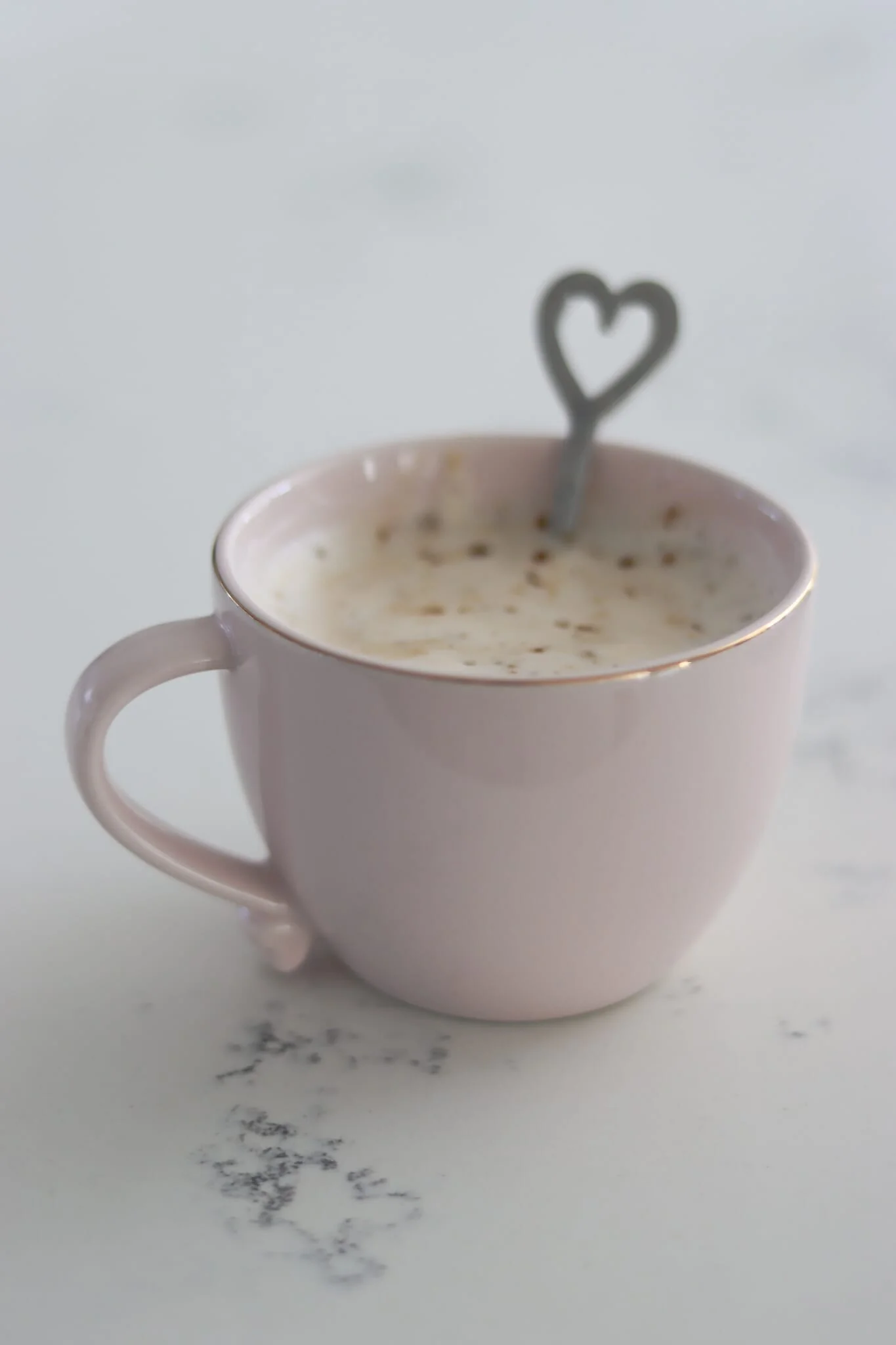 Heart Handled Ceramic Mug - Pink Gold Rim - Image 3