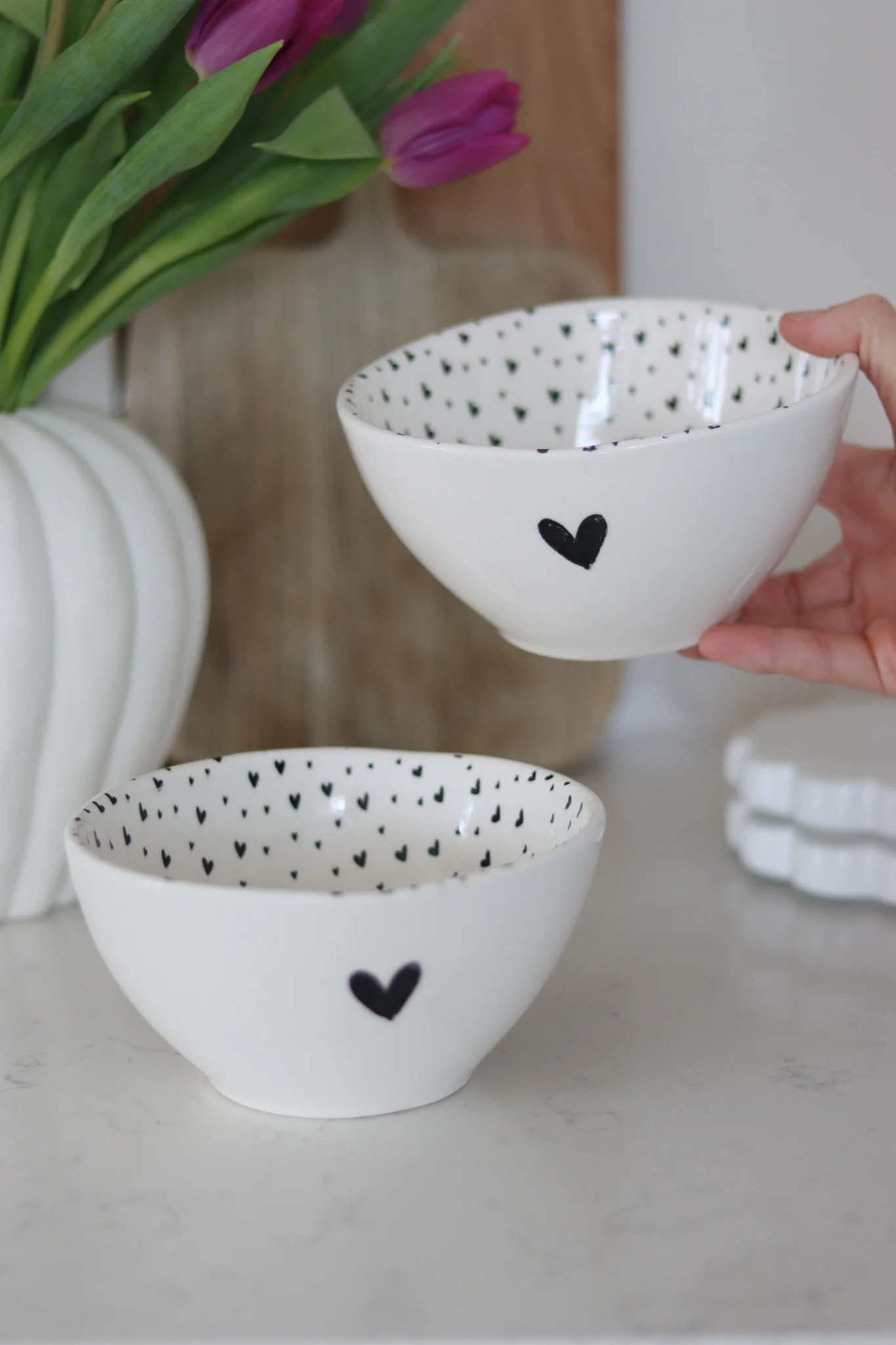 Irregular Ceramic Bowl Set – 2 Piece – Black Single Heart - Image 2