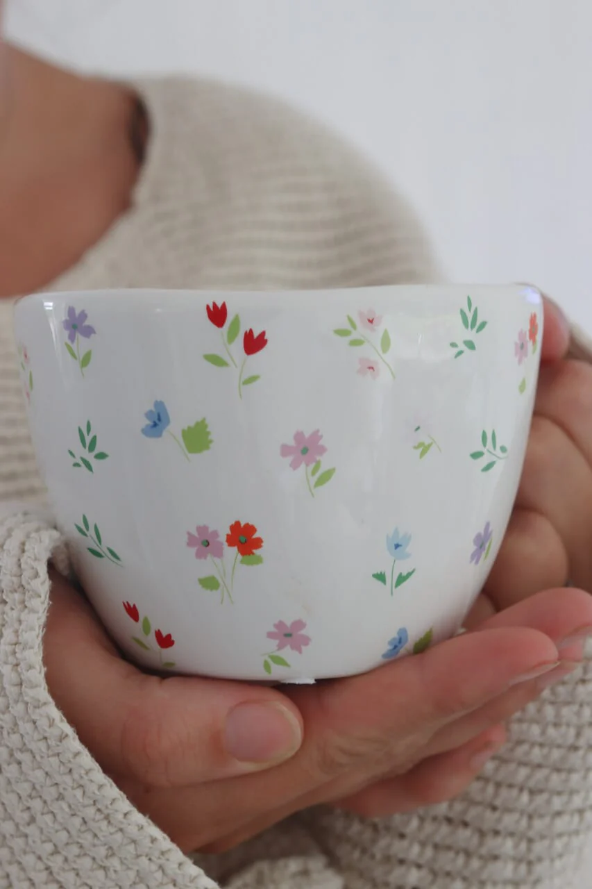 Irregular Flower Mug- Summer - Image 3
