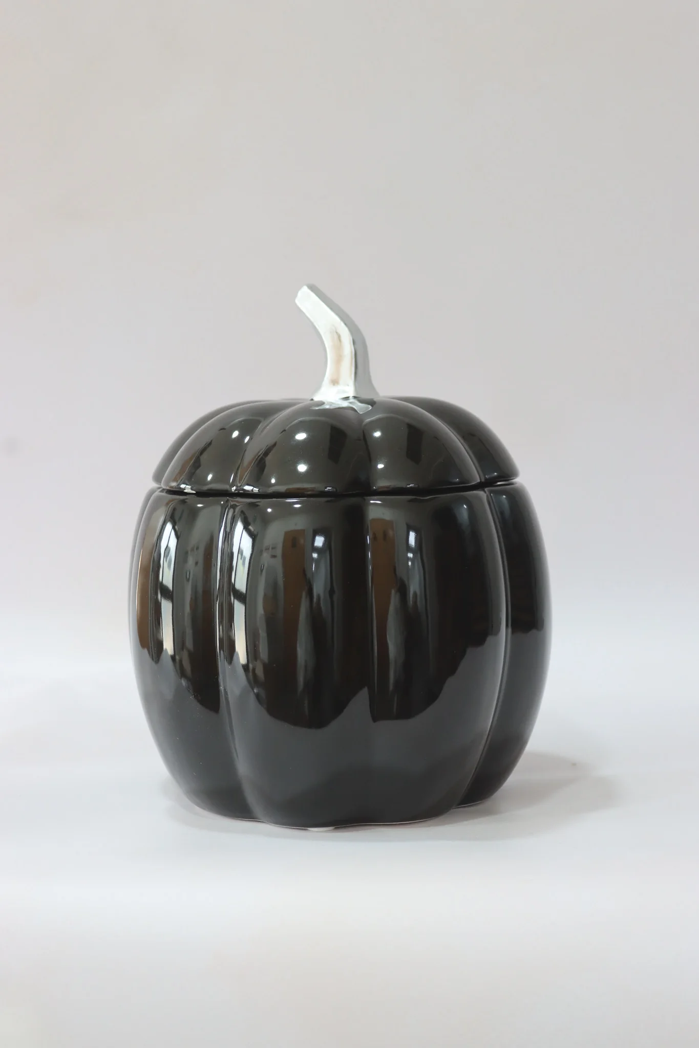Large Black Pumpkin Jar