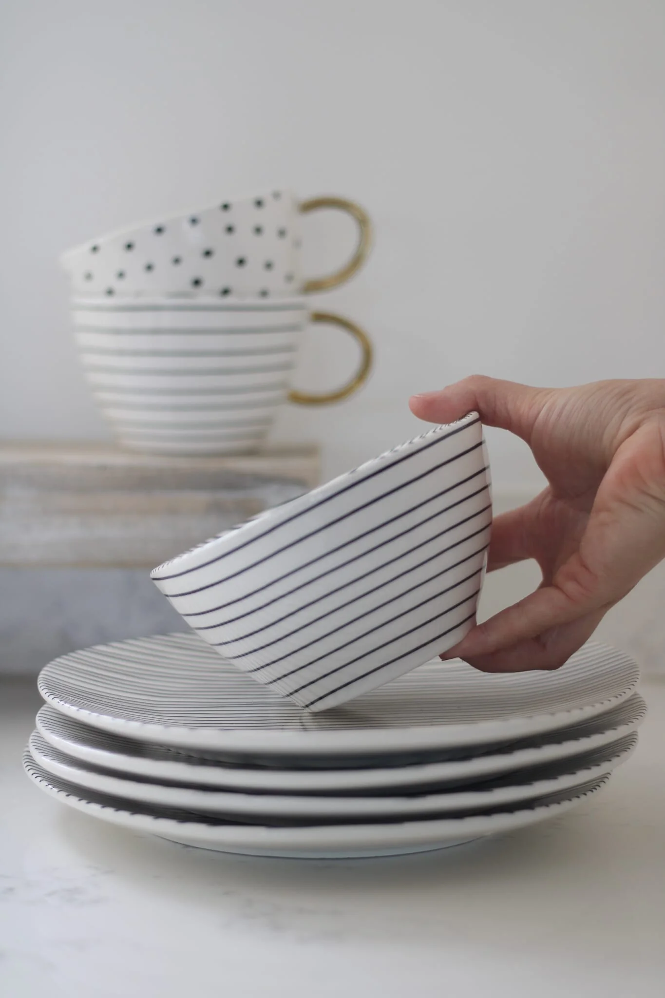 Irregular Ceramic Plates - Black Stripes 4pc Set - Image 2