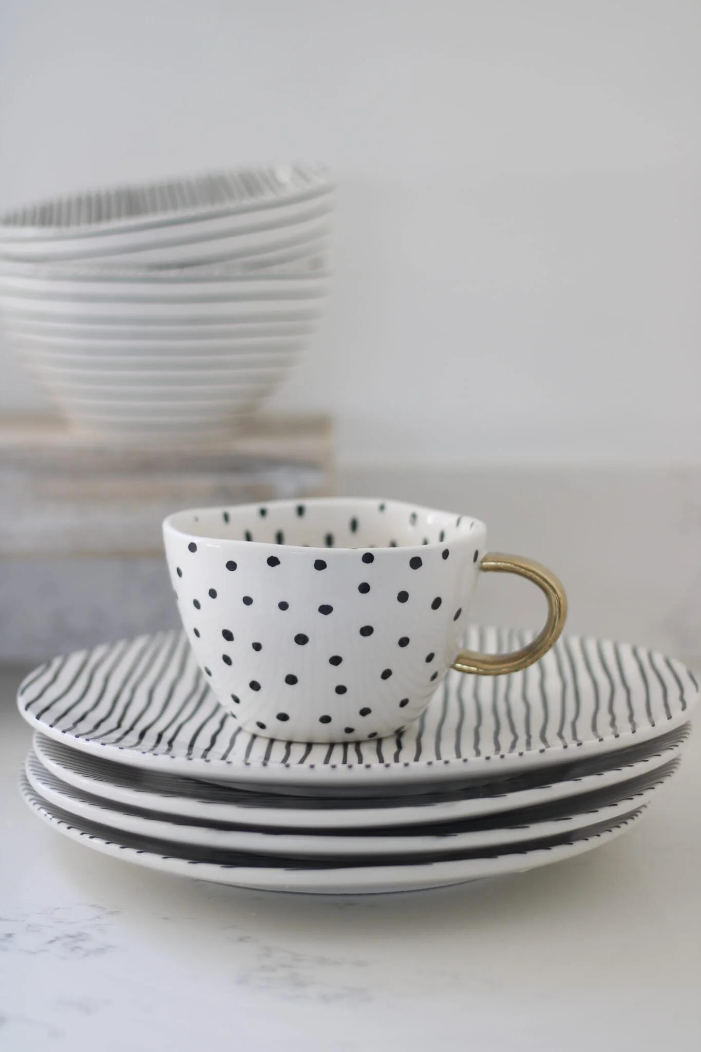 Irregular Ceramic Plates - Black Stripes 4pc Set - Image 5