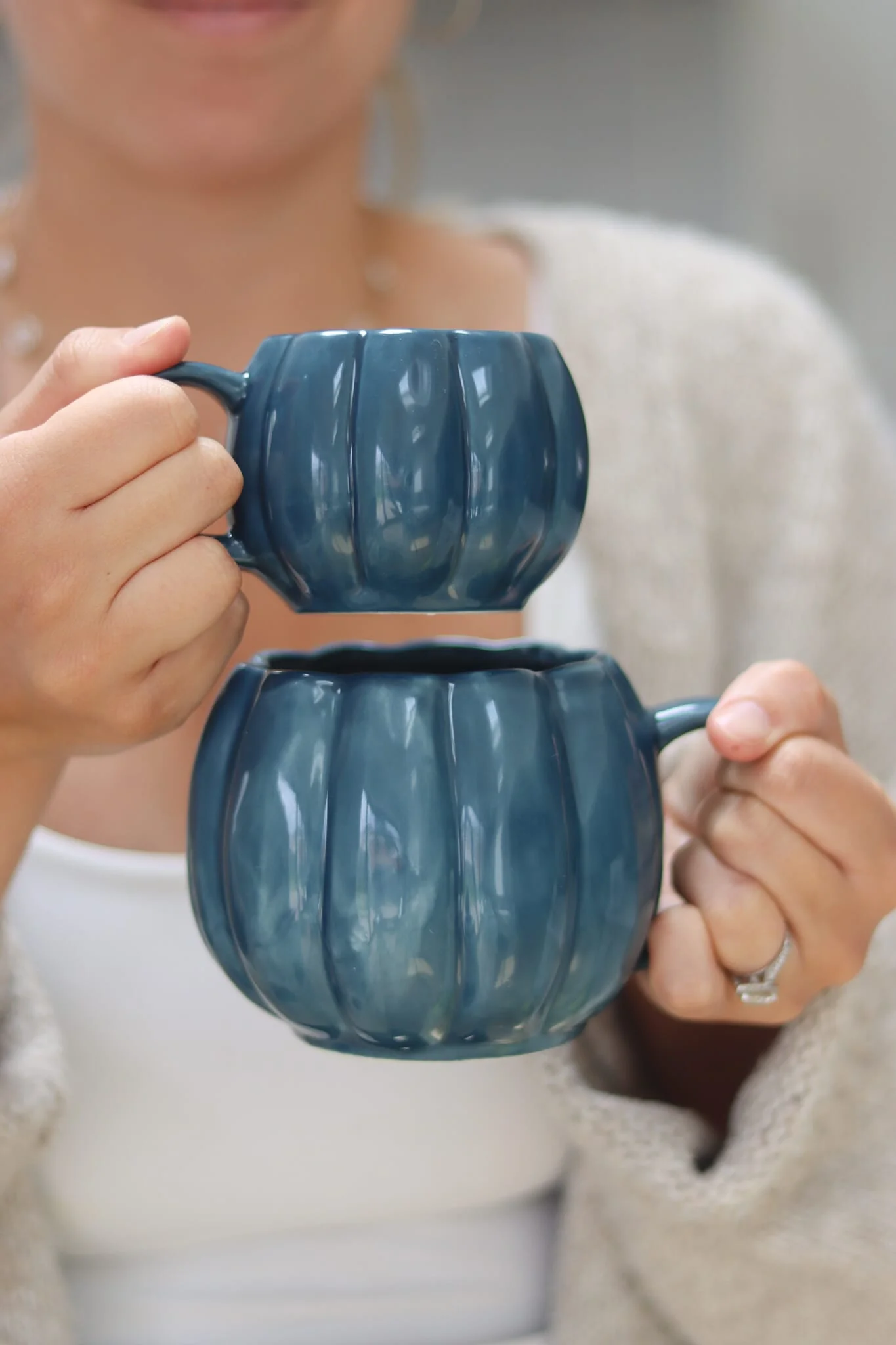 Large Pumpkin Mug - Blue - Image 3