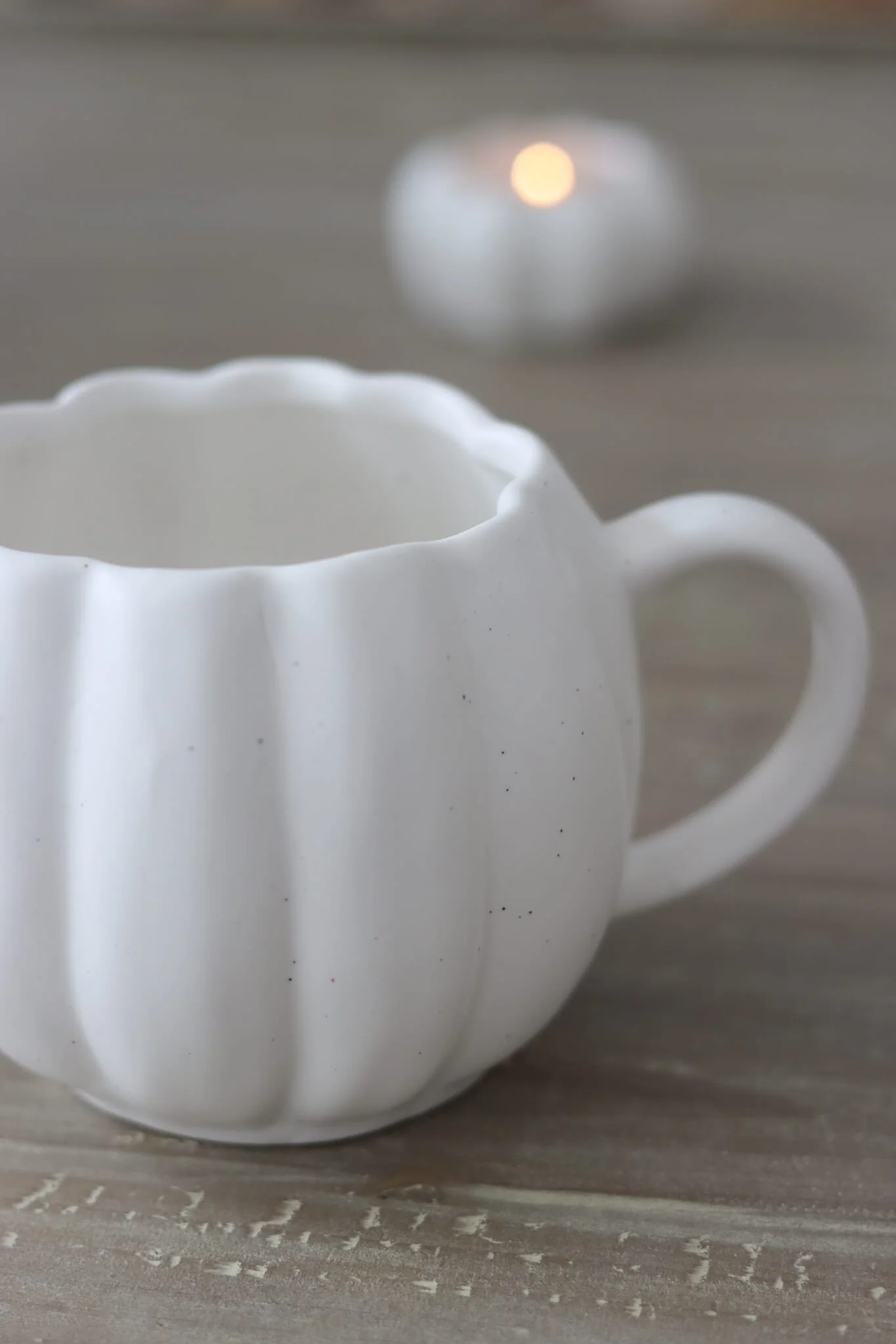 Large Pumpkin Mug - Matt White - Image 4