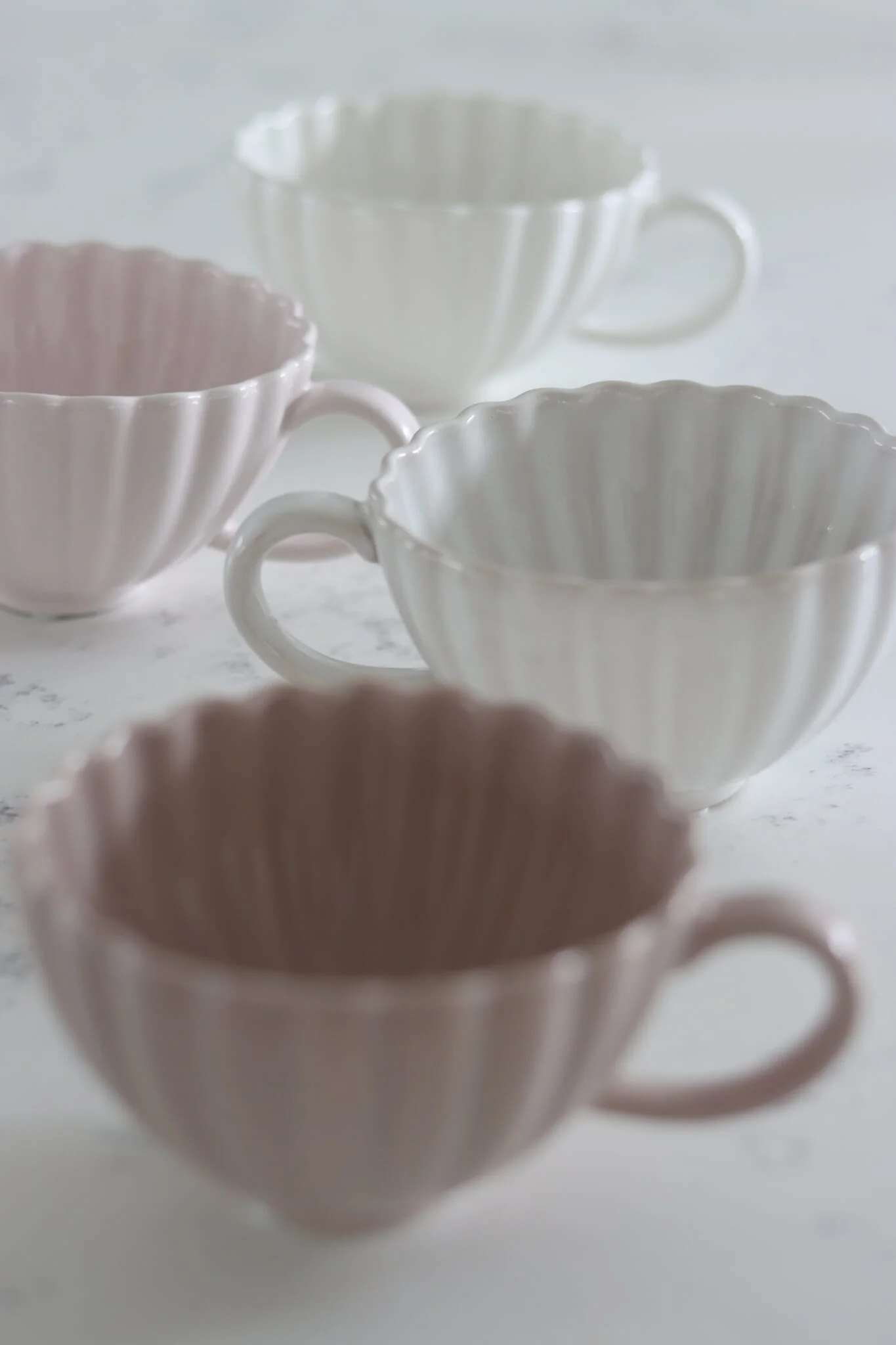 Large Scalloped Mug - Autumn - Image 3