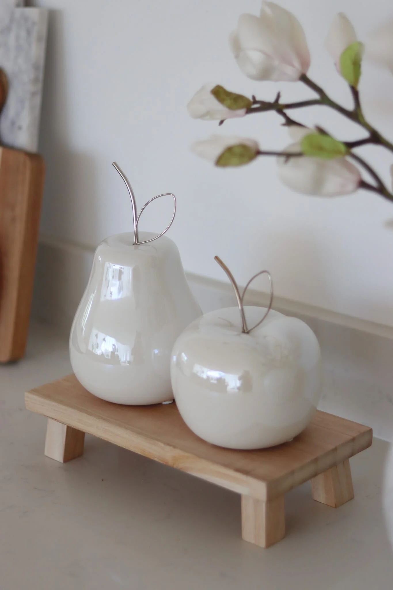 Large Silver Pearlescent Apple & Pear Set - Image 3