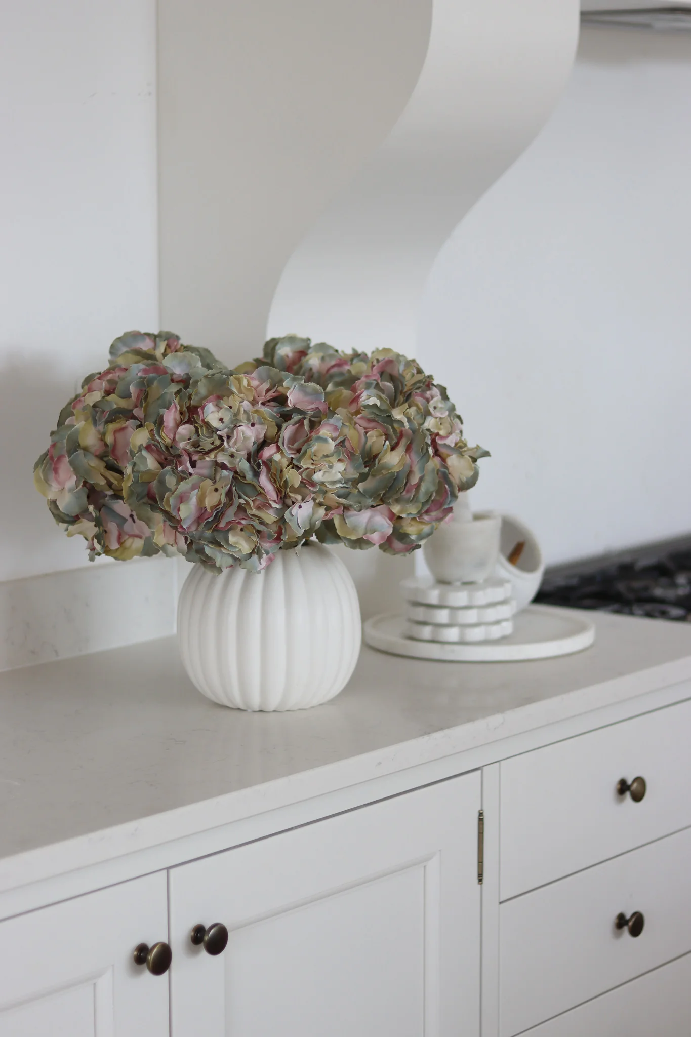 Faux Flowers - Lavender Hydrangea Stem - Image 3