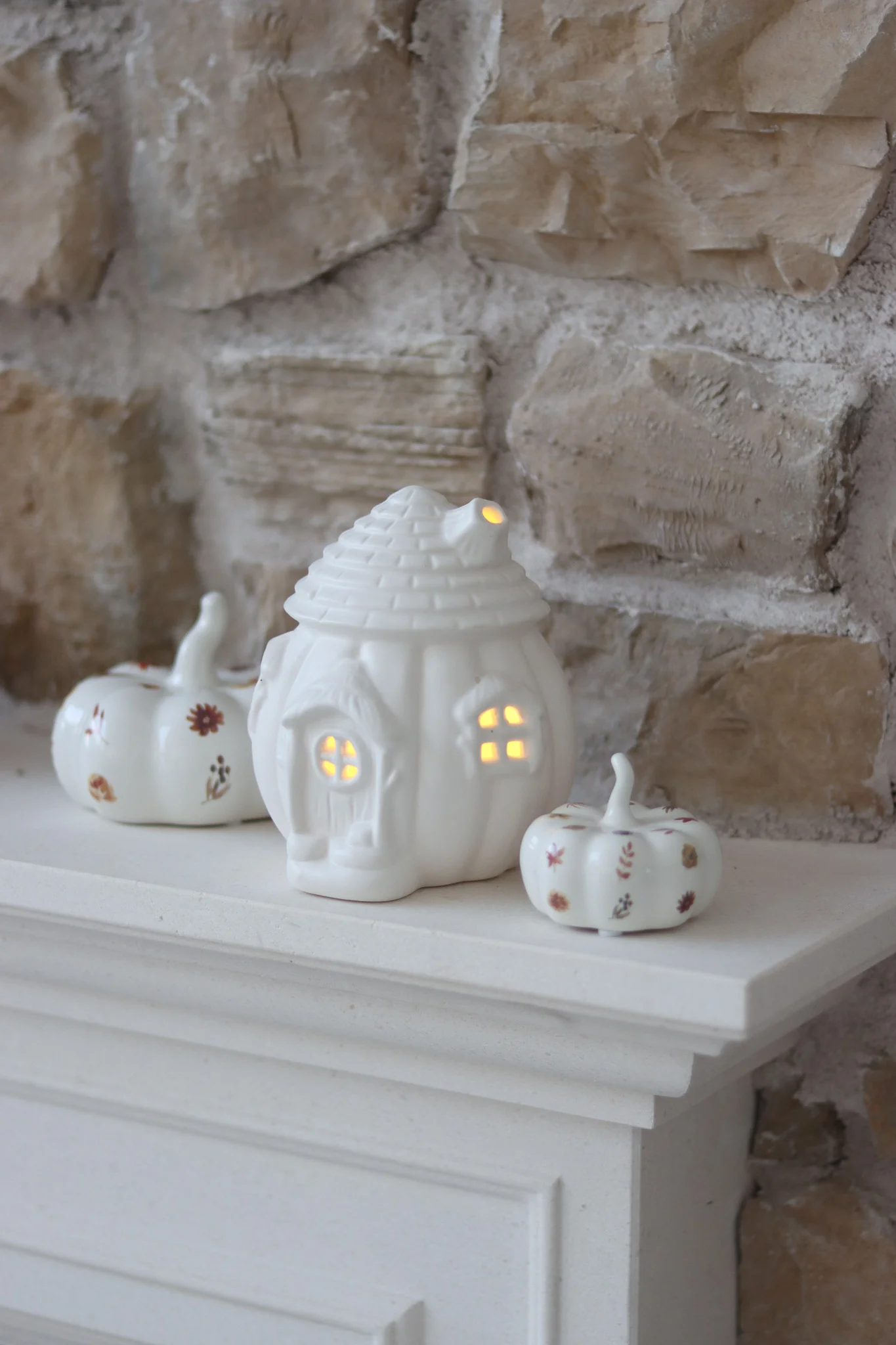 LED Pumpkin House - Image 3