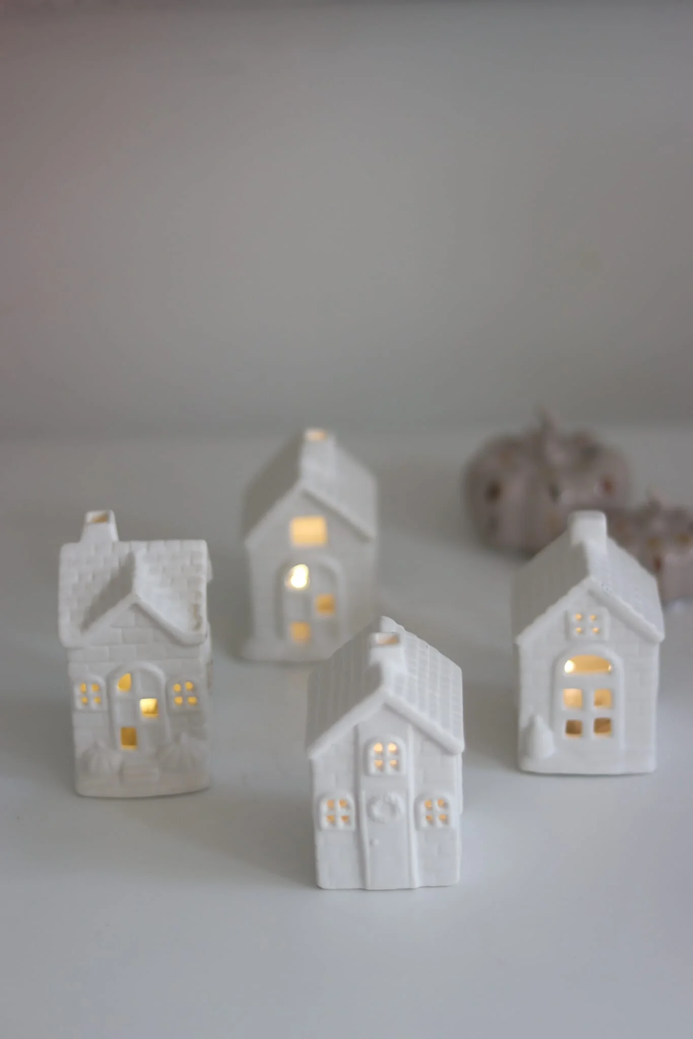 LED Small Ceramic houses - Autumn 4pc