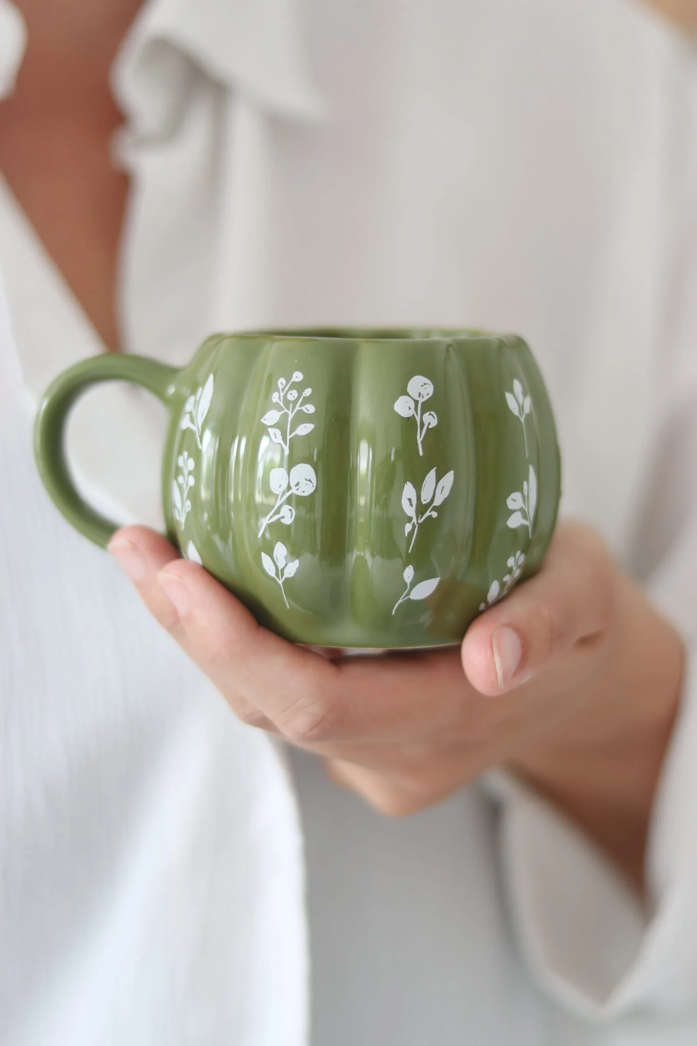 Mini Pumpkin Mug - Autumnal Green Floral Art 3