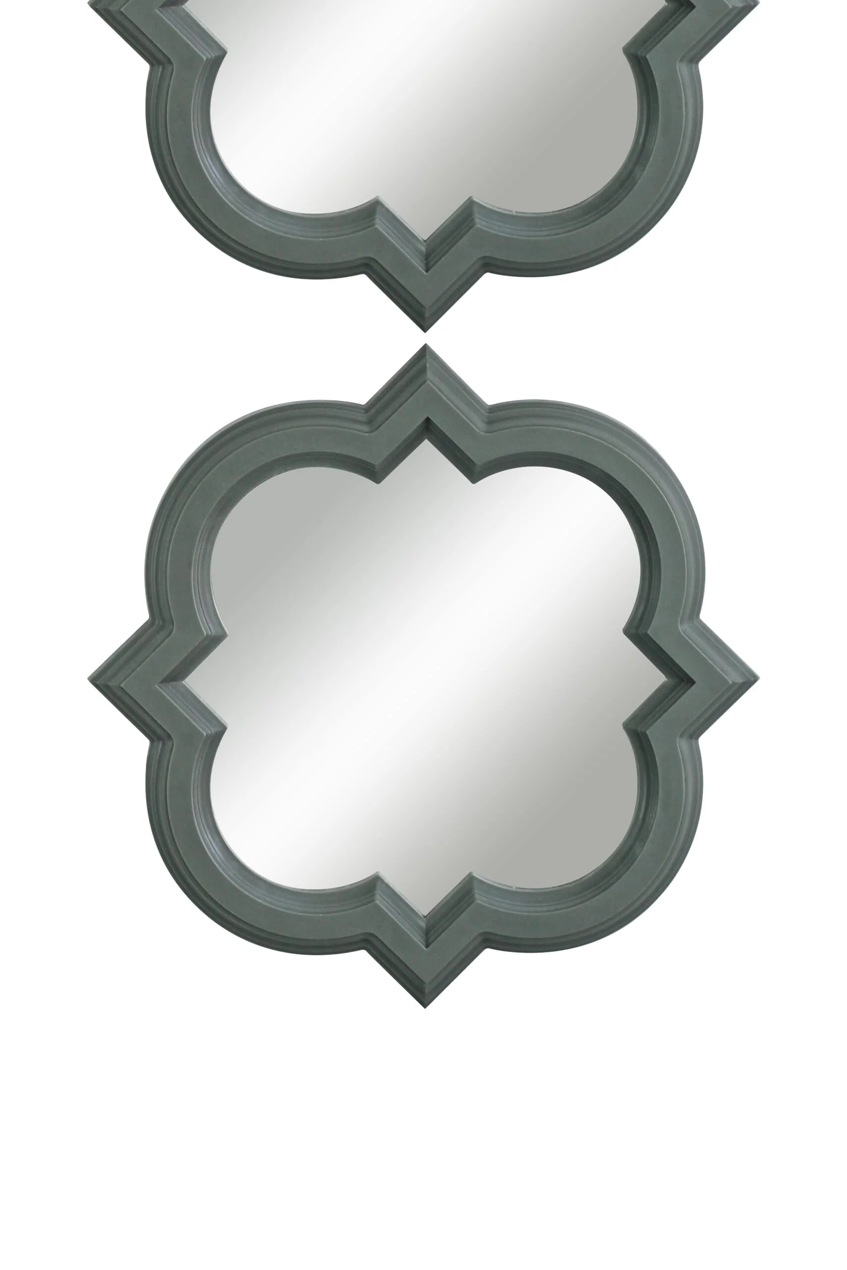 3 Mirror Set – Grey Quatrefoil - Image 4