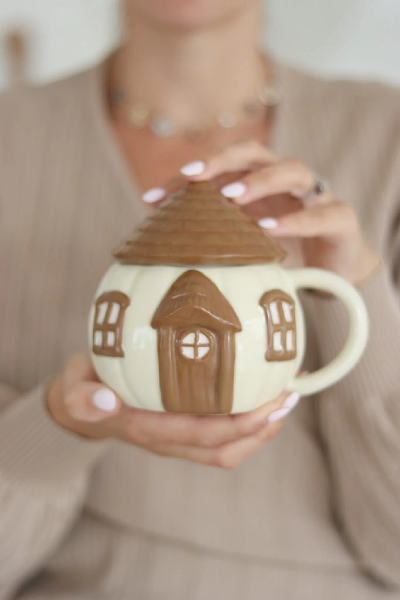 Pumpkin House Mug - Image 5