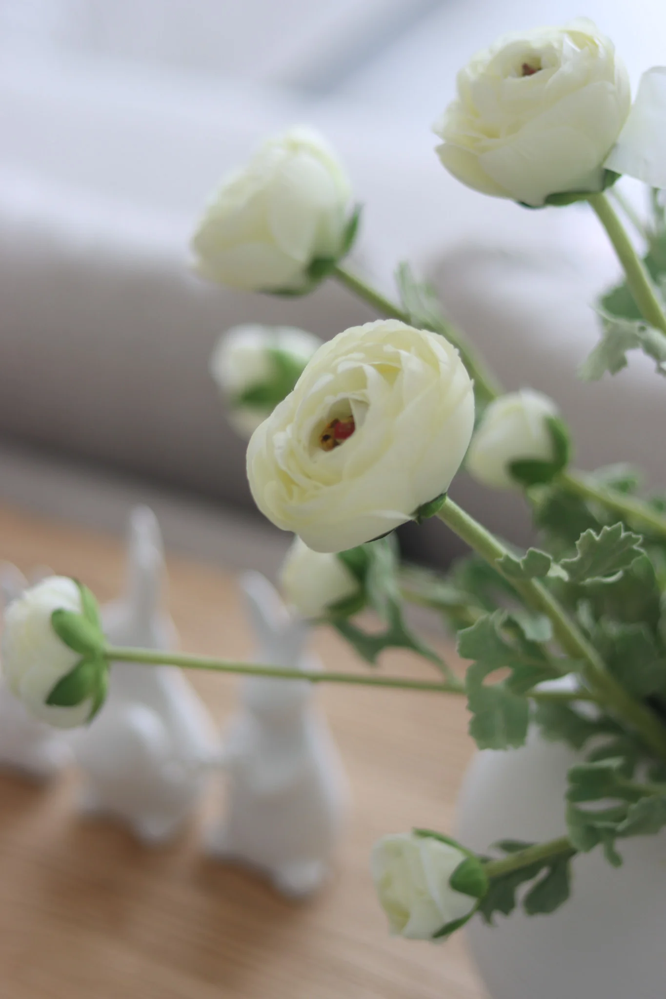 Faux Flowers  - White Ranunculus Spray - Image 4
