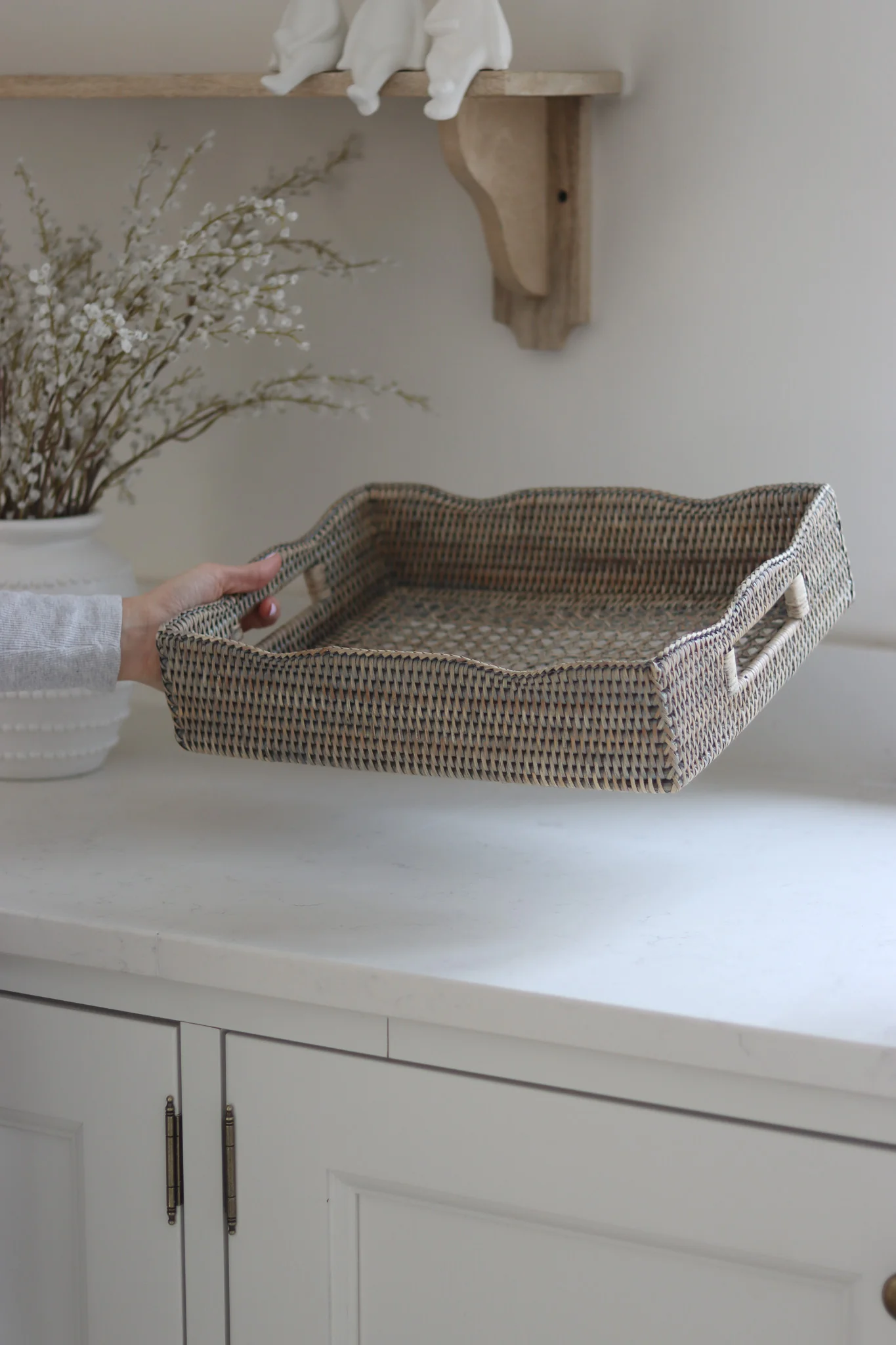 Rattan Tray - Scalloped/Natural - Image 3