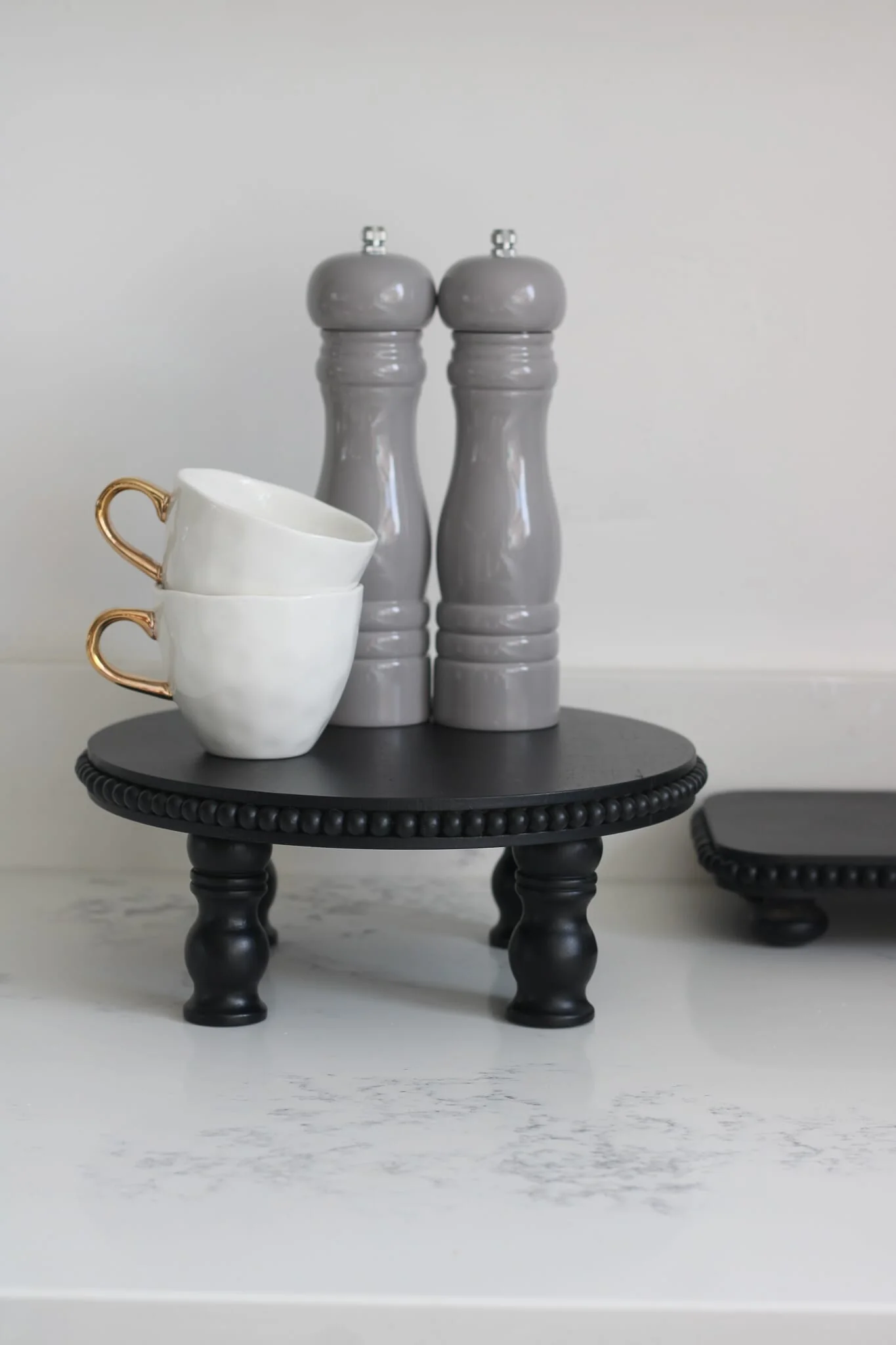 Beaded Raised Round Tray-Black - Image 4