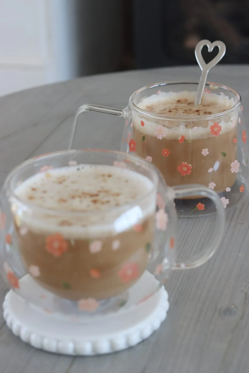 Round Double Walled Glass Mug - Blossom - Image 3