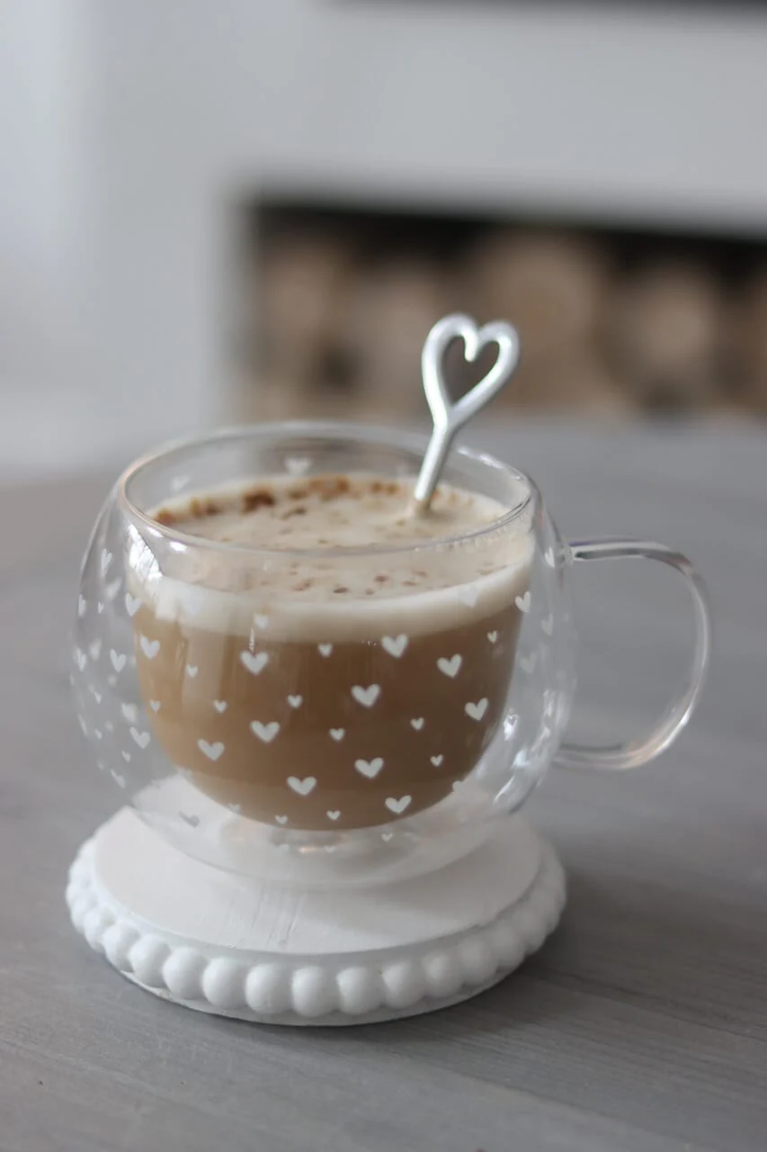 Round Double Walled Glass Mug - Multi Heart/White - Image 2