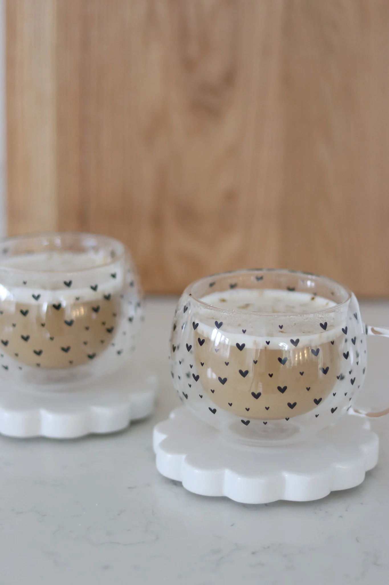 Round Double Walled Glass Mug Set ā 2 Piece ā Black Multi Heart - Image 4