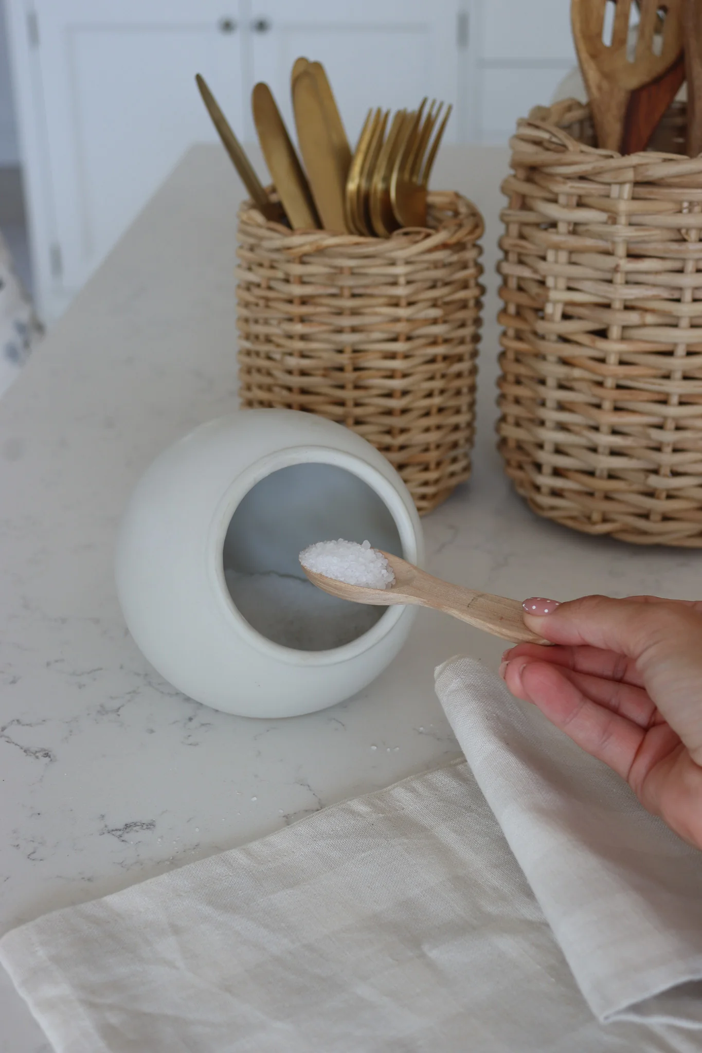 Ceramic Salt Cellar - Image 4