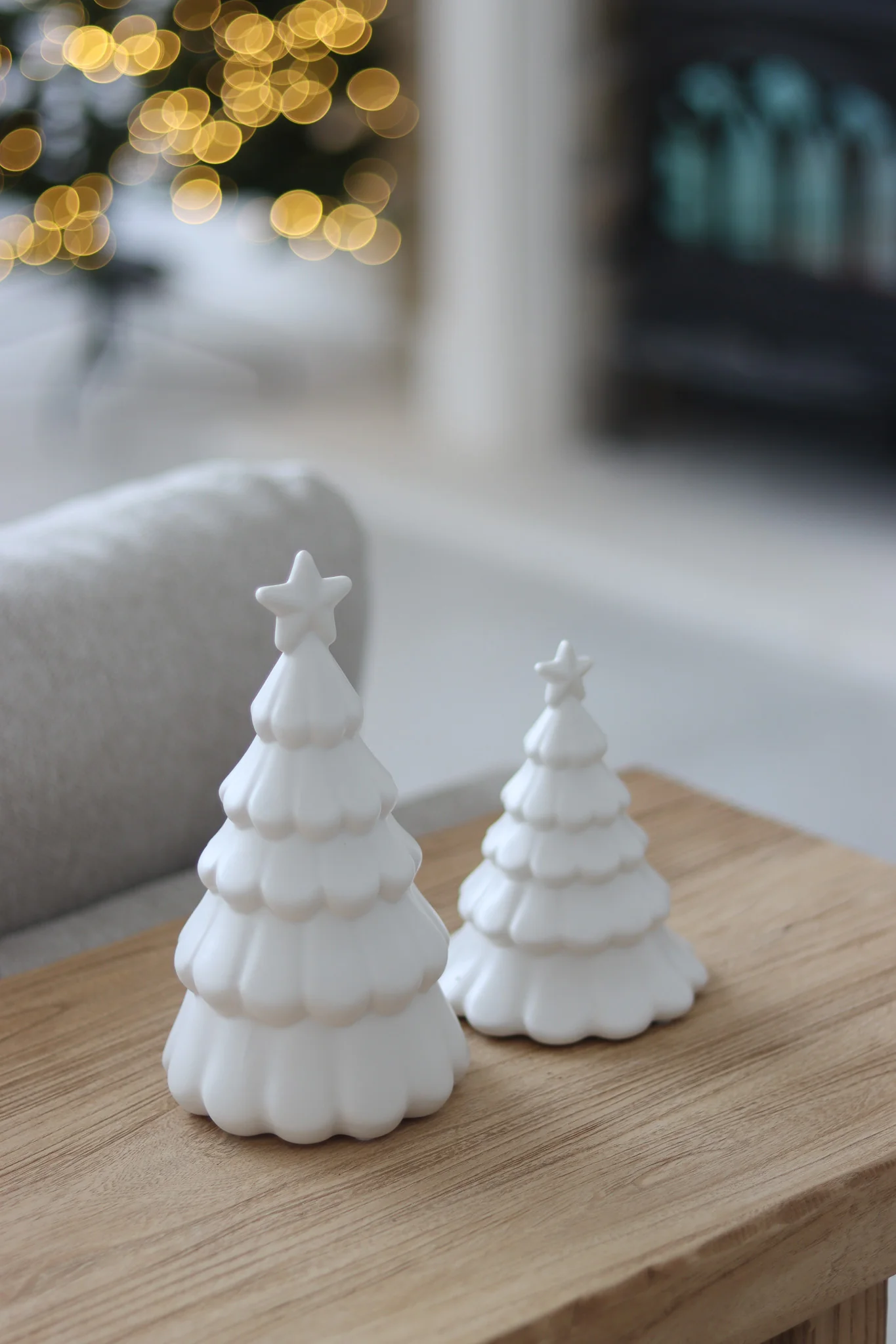 Set of 2 Ceramic Trees – Scalloped Star - Image 3