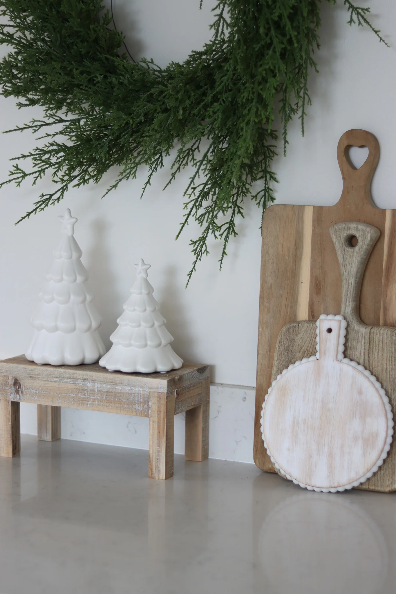 Set of 2 Ceramic Trees – Scalloped Star - Image 8