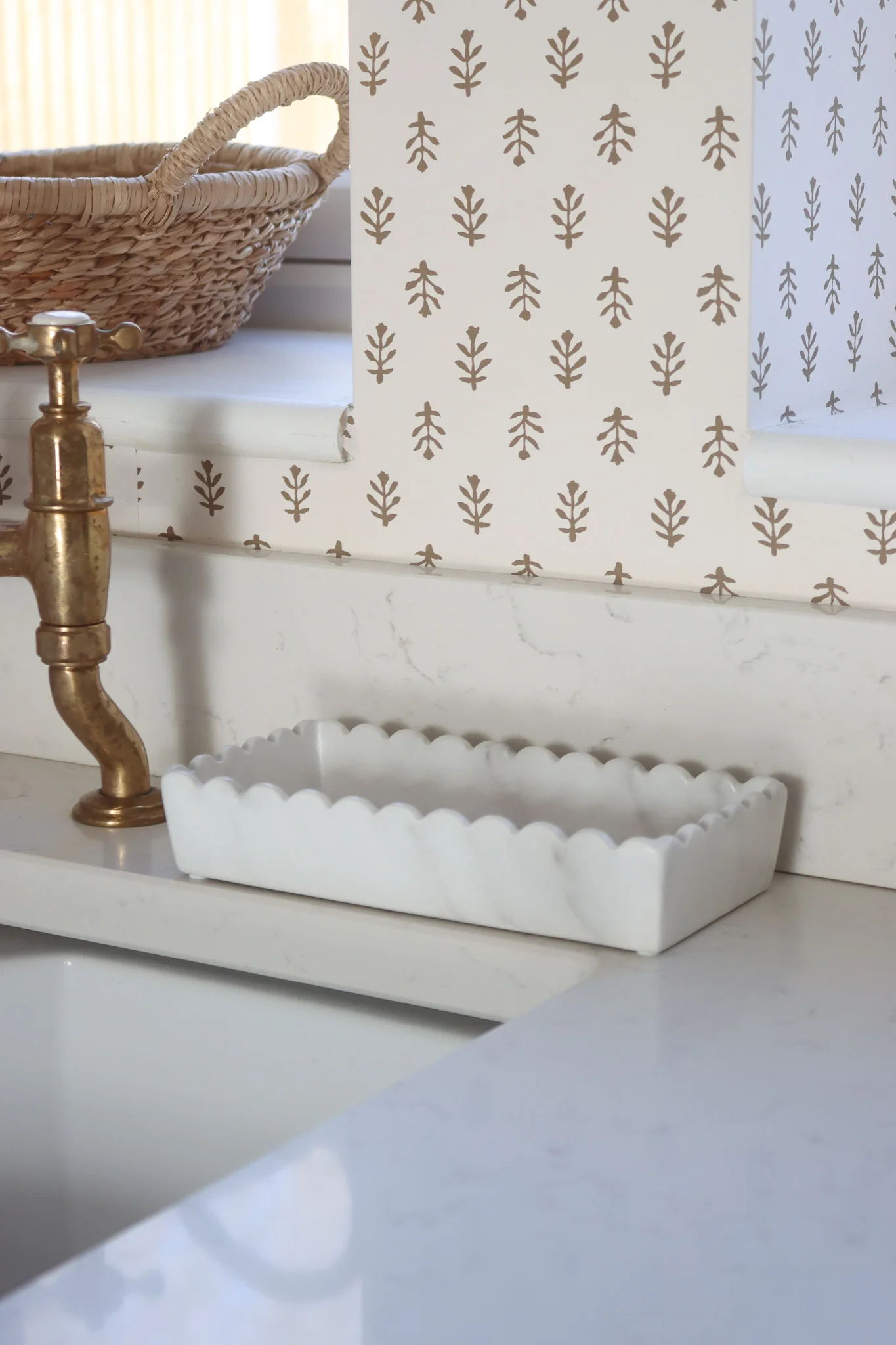 Scalloped Ceramic Tray