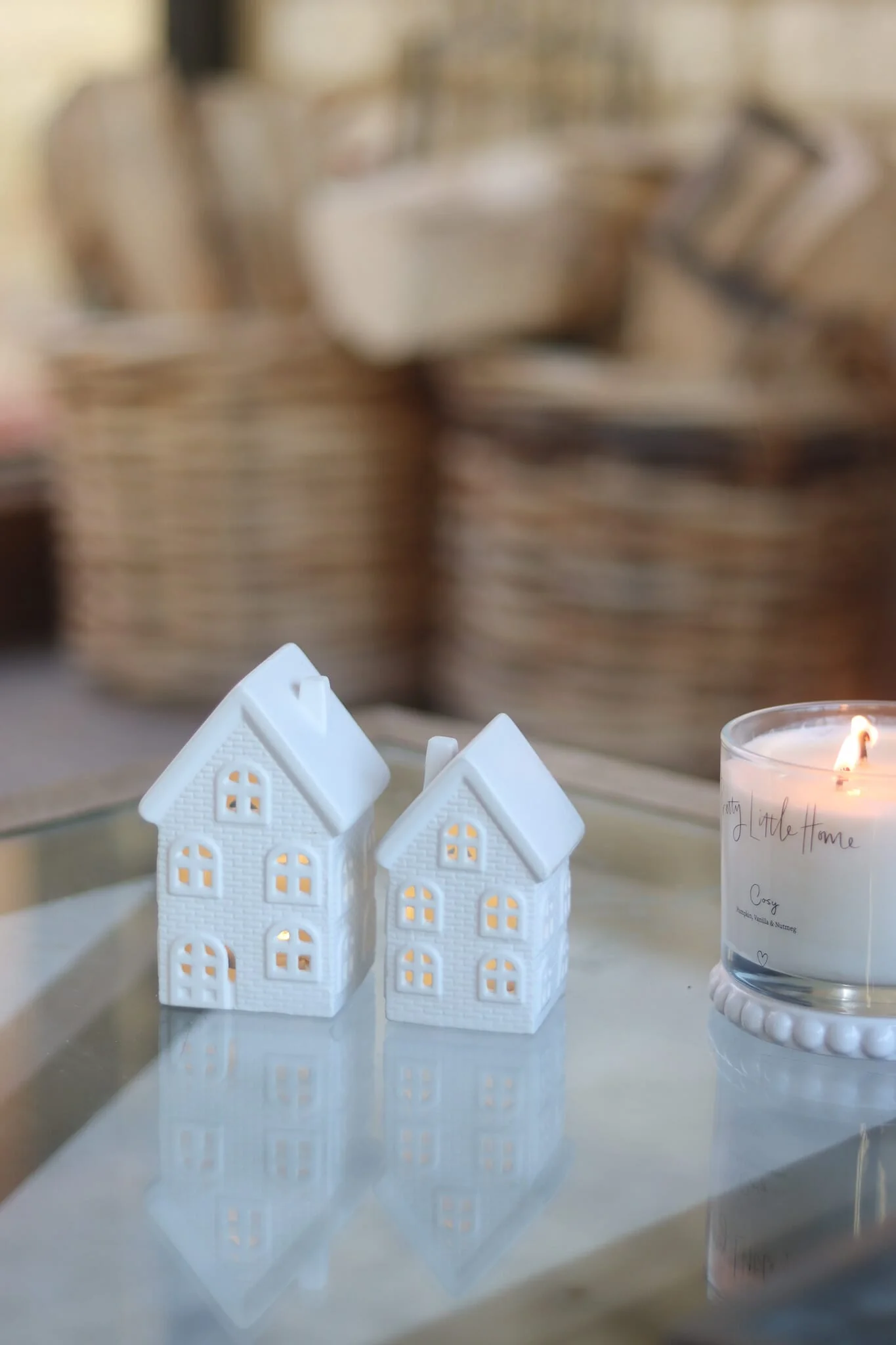 Set 2 Cosy Winter Houses - Image 4