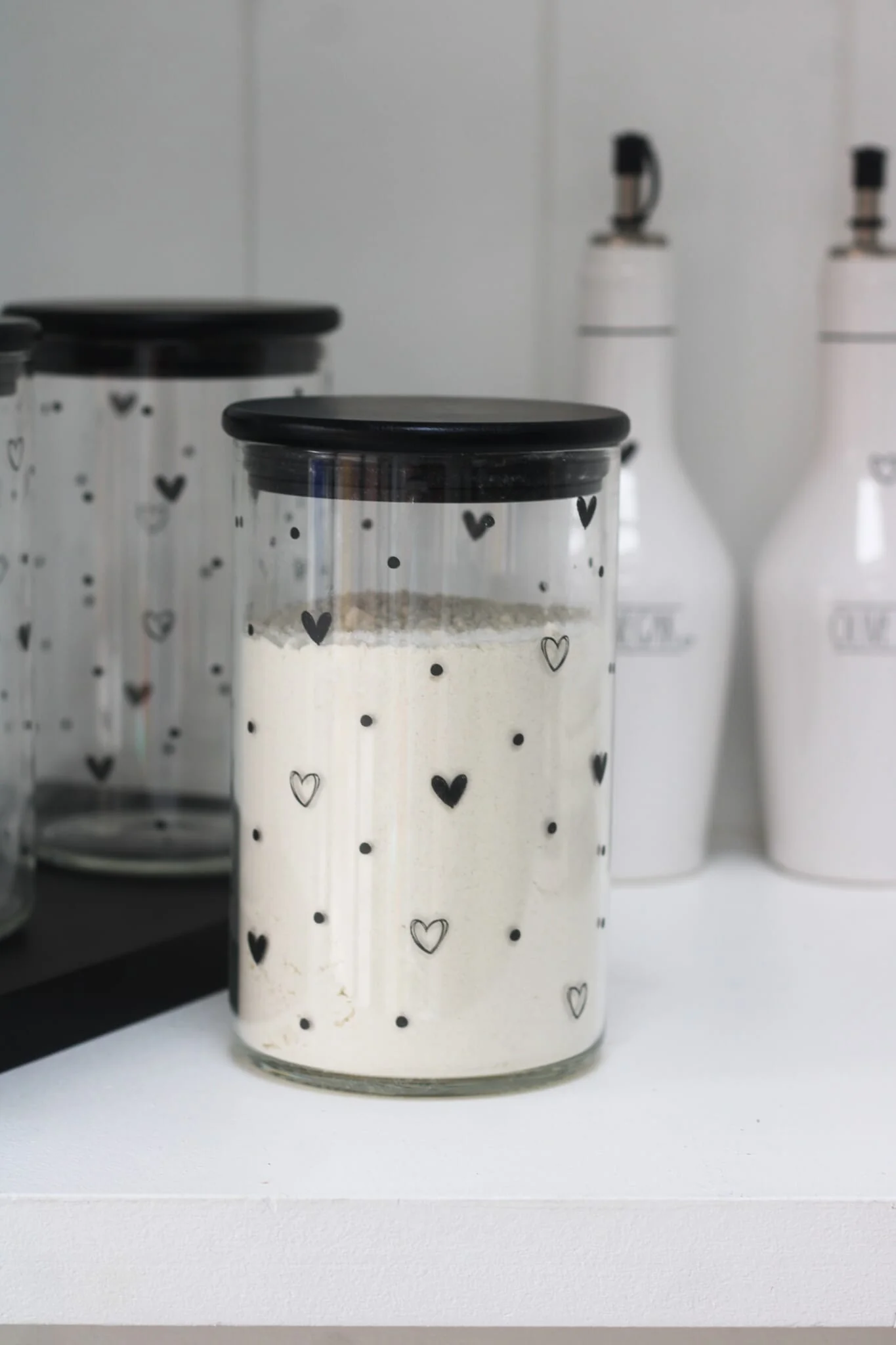 Set 3 Bamboo Storage Jars- Hearts&Dots Black lid 1000ml - Image 3